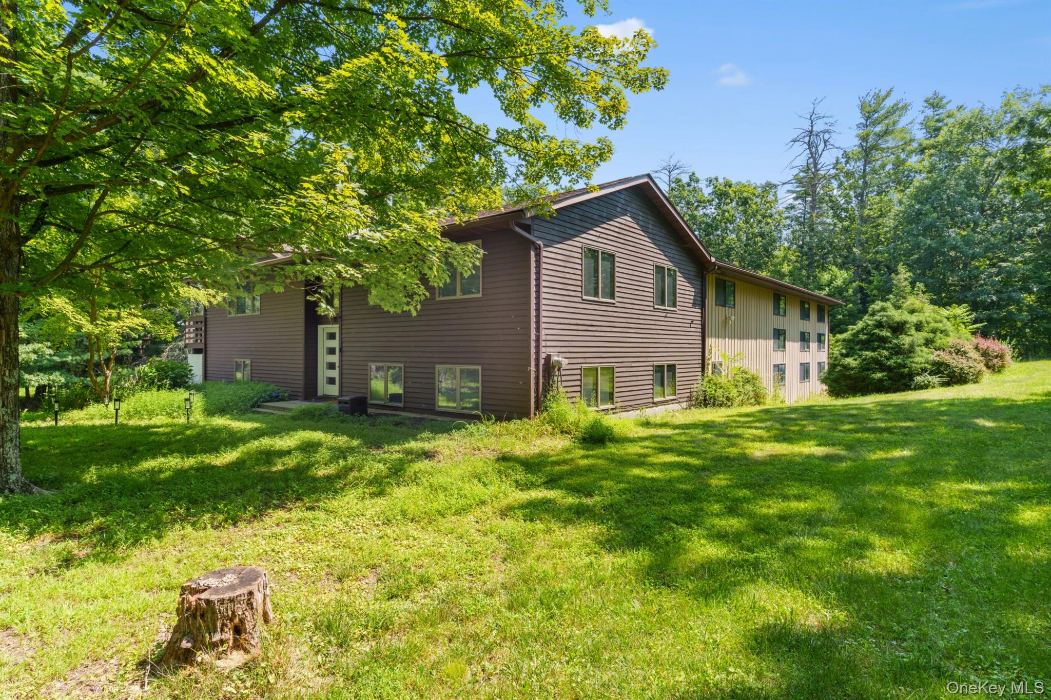 #2 photo, 40 Maxs Place, Hurley , NY 12401