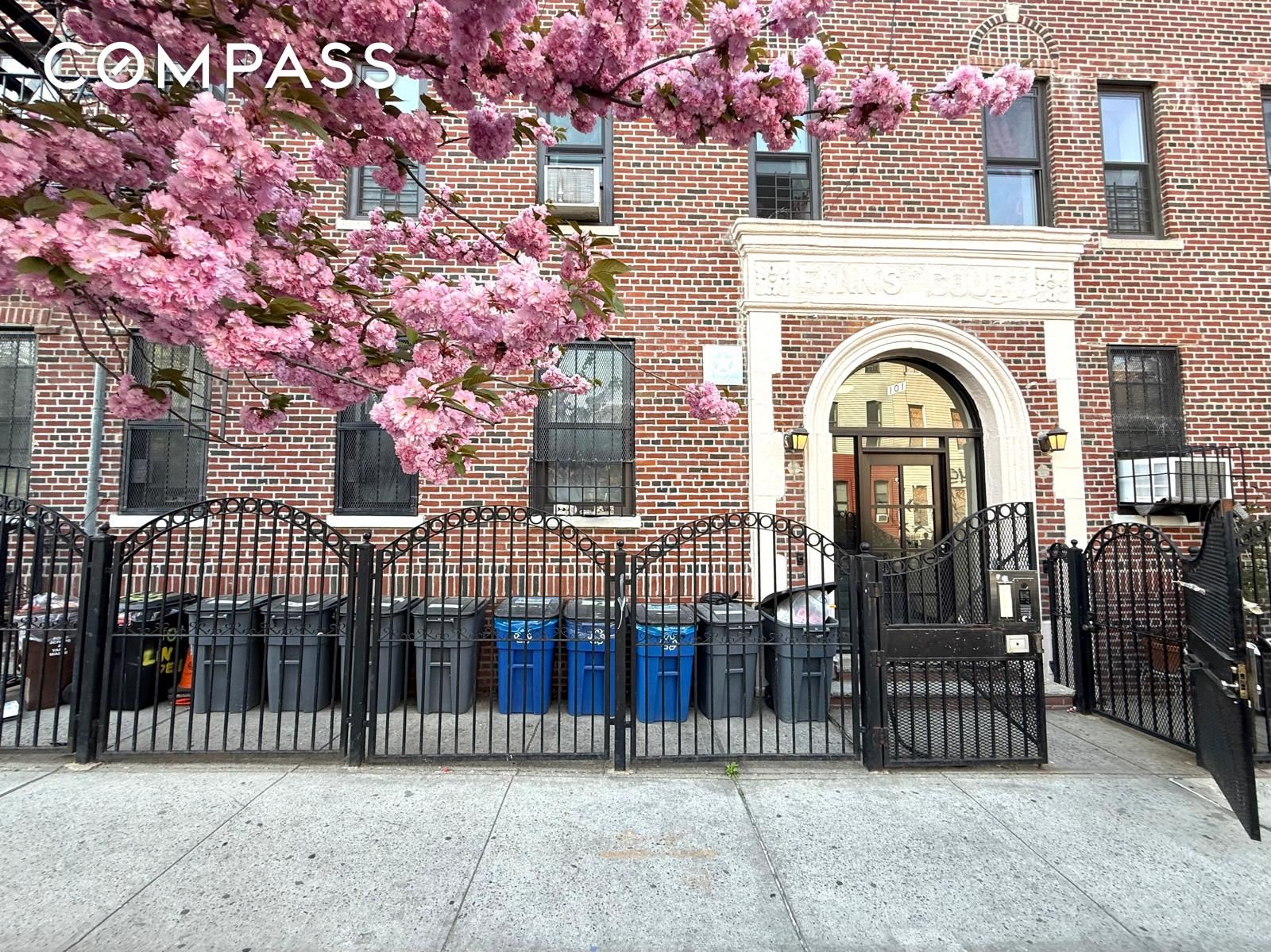 #9 photo, 101 Linden Street, ブルックリン区 Bushwick , NY 11221