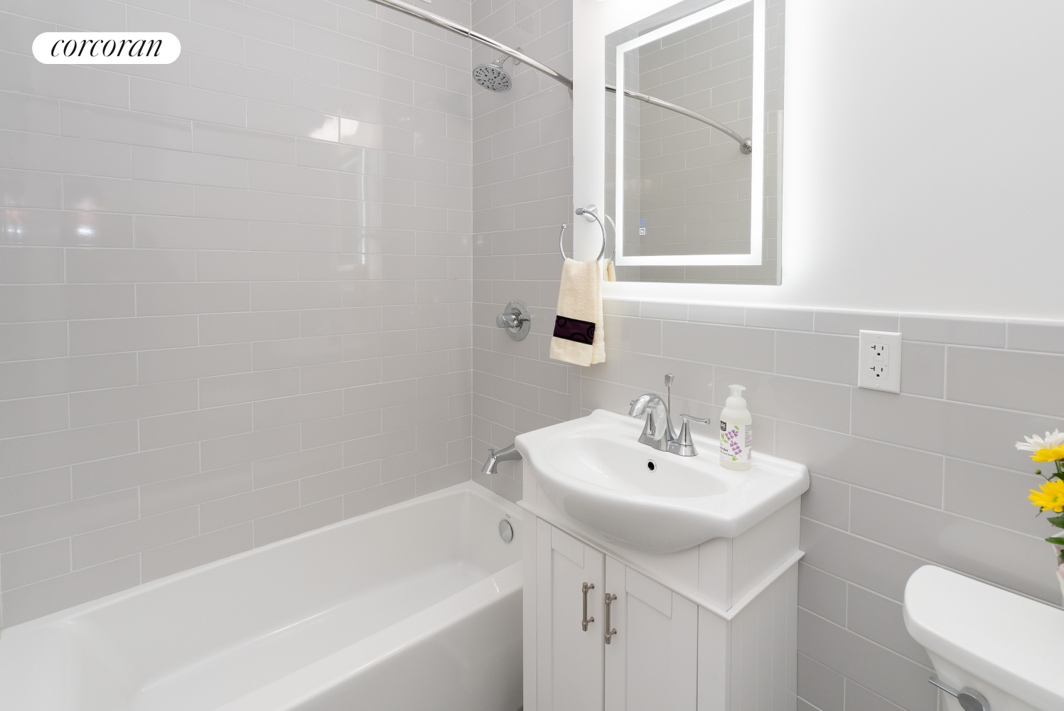 #5 photo, 210 E 15TH Street, マンハッタン Gramercy Park , NY 10003