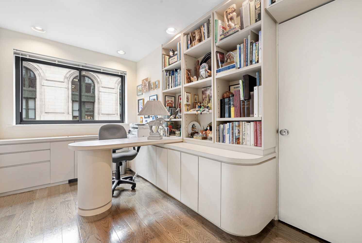 #7 photo, 7 E 35TH Street, マンハッタン Midtown , NY 10016