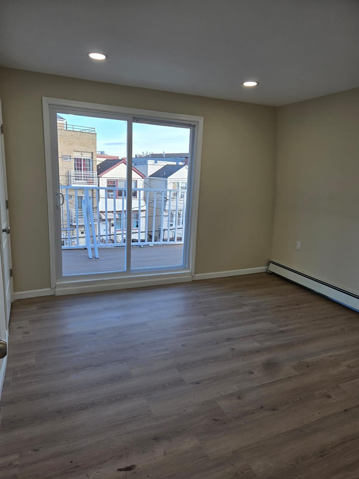 #18 photo, 35-14 109th Street, クイーンズ区 Corona , NY 11368