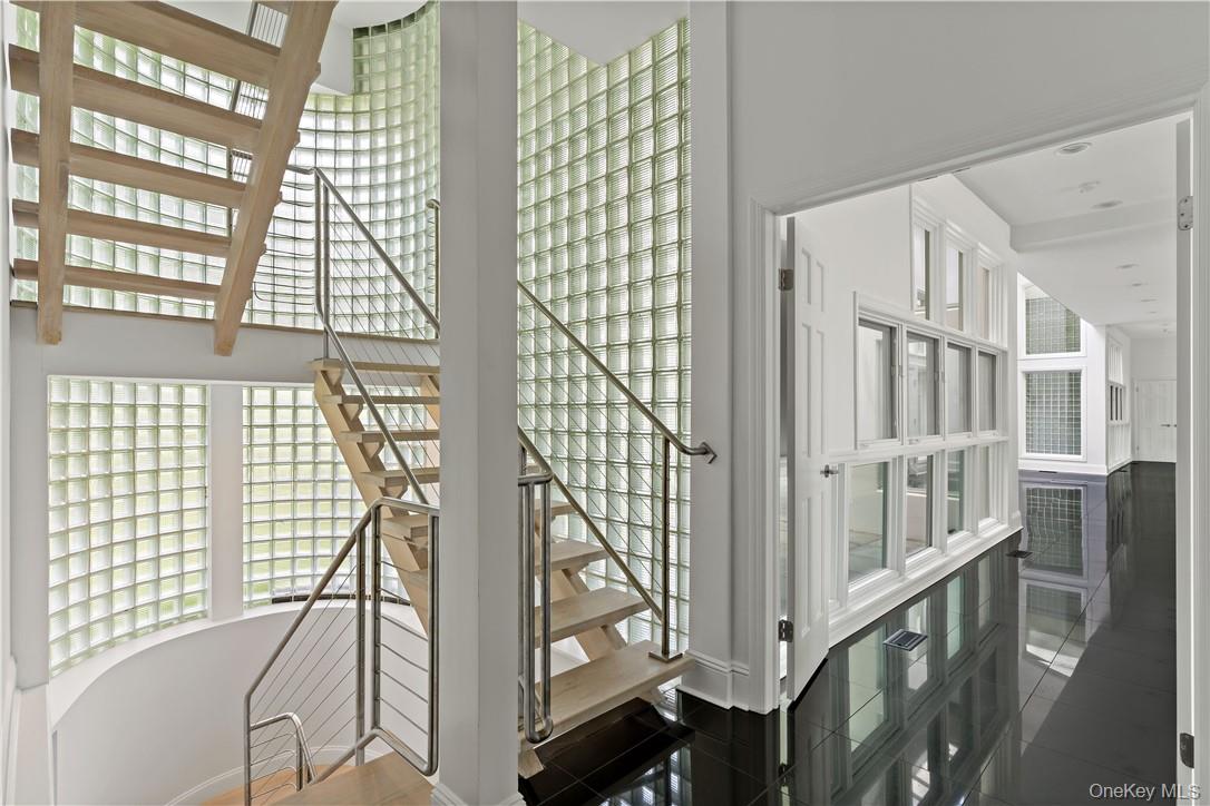 #20 photo, 18 Bramblebush Road, Croton-on-Hudson , NY 10520