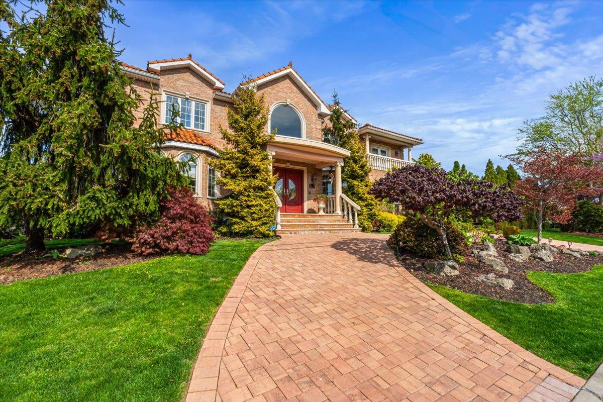 #4 photo, 28-05 216th Street, Bayside , NY 11360