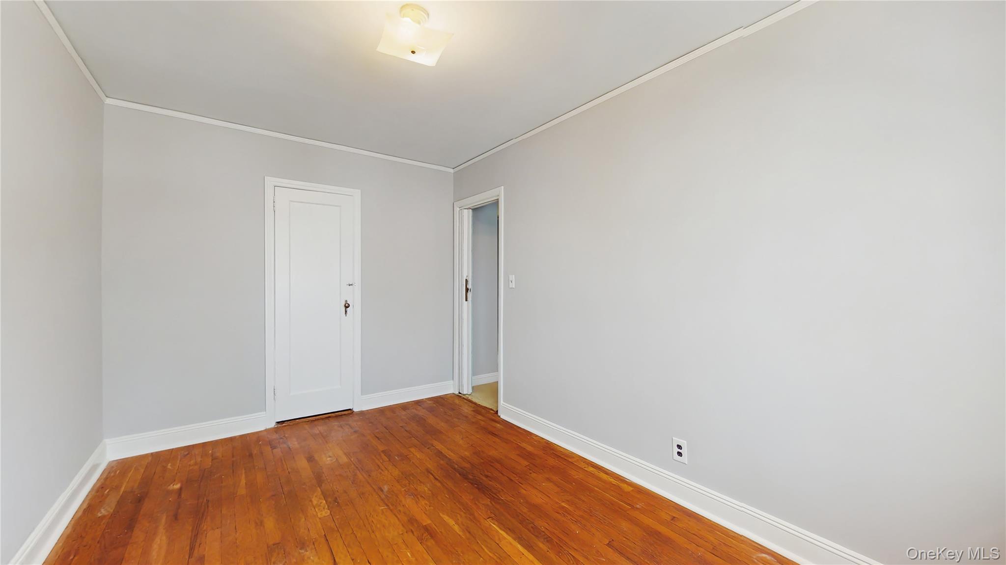 #18 photo, 148-40 61 Road, Flushing , NY 11367