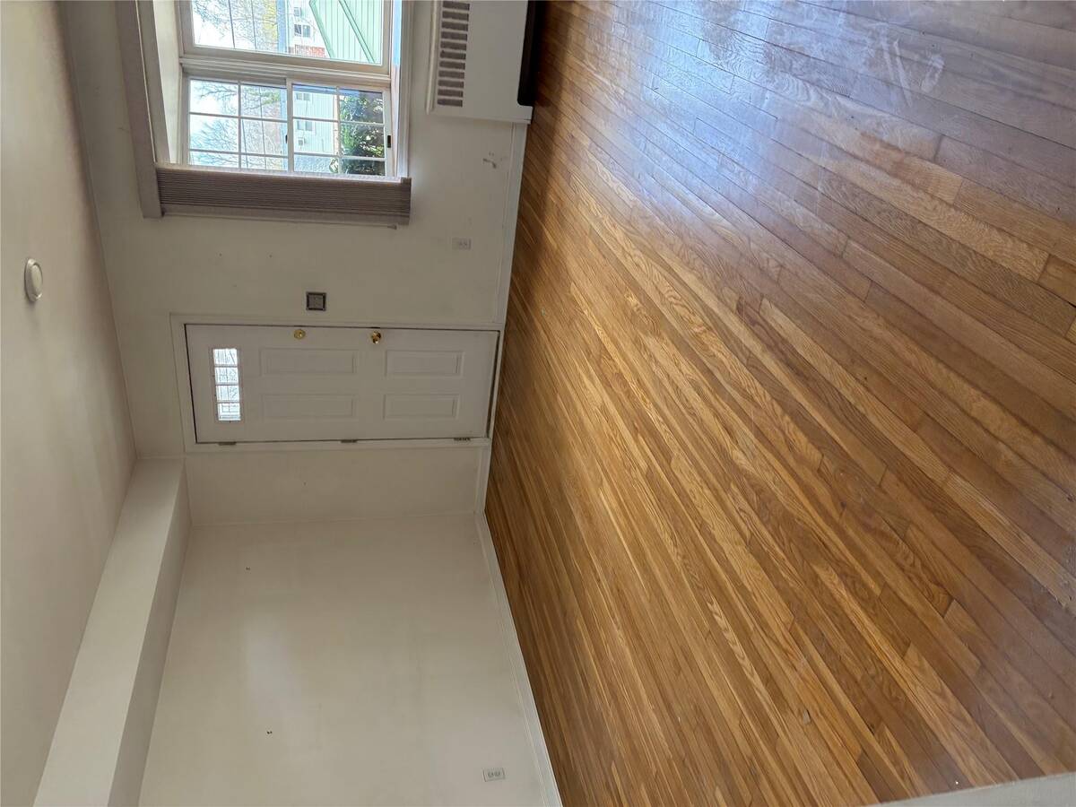 #4 photo, 8 Dee place, サフォーク郡 Huntington Station , NY 11746