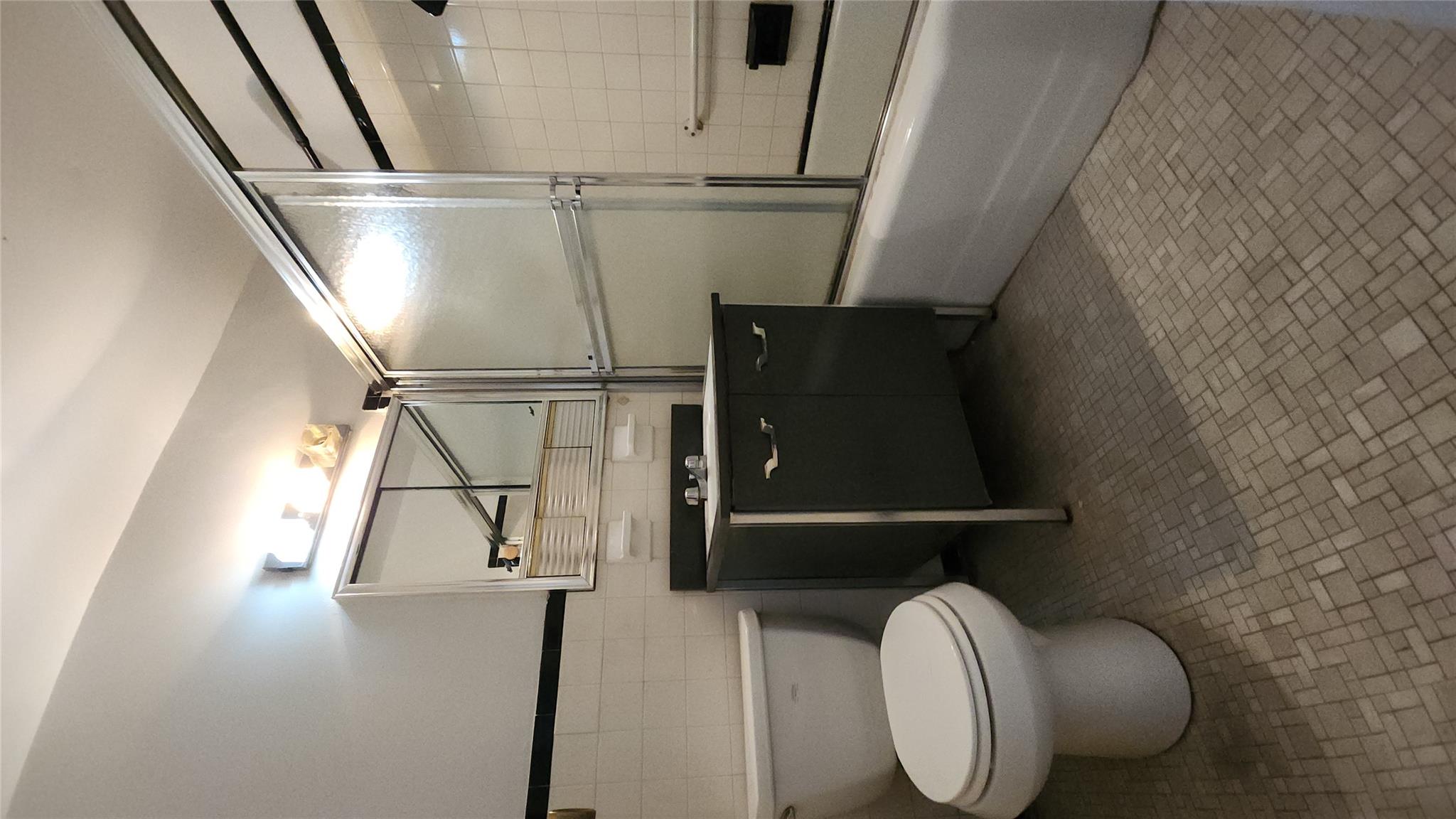 #18 photo, 92-30 56th Avenue, Elmhurst , NY 11373