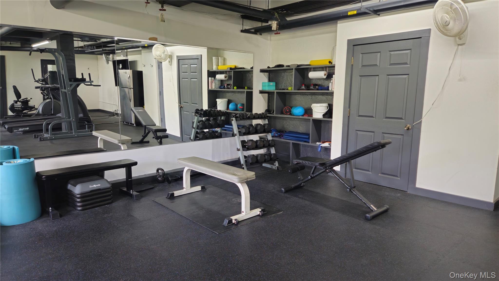 #10 photo, 113-14 72nd Road, קווינס Forest Hills , NY 11375