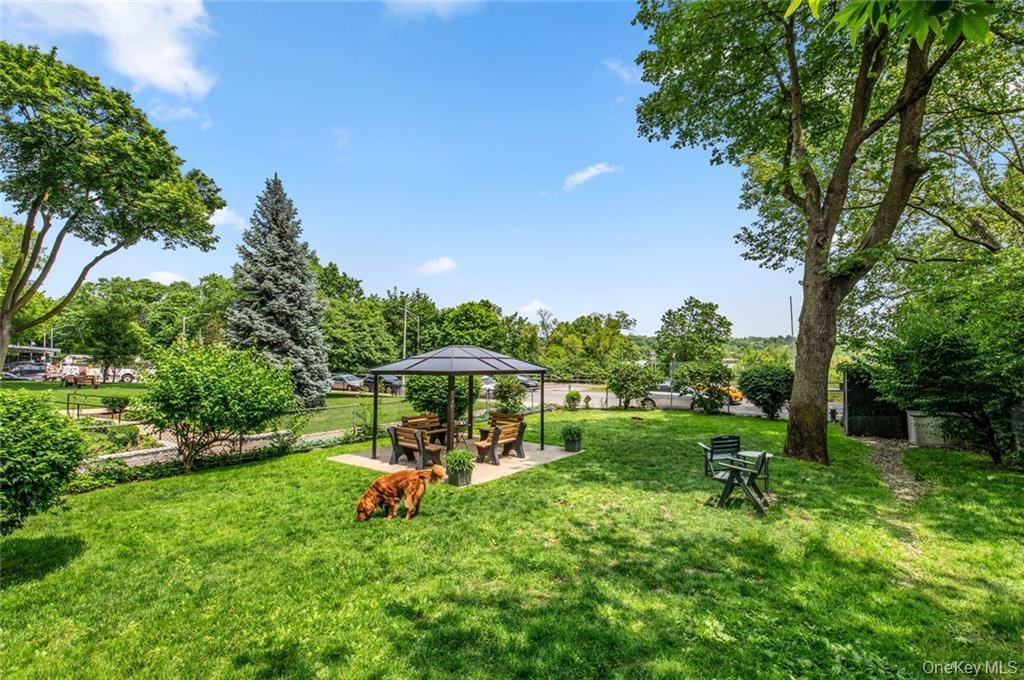 #14 photo, 113-14 72nd Road, קווינס Forest Hills , NY 11375