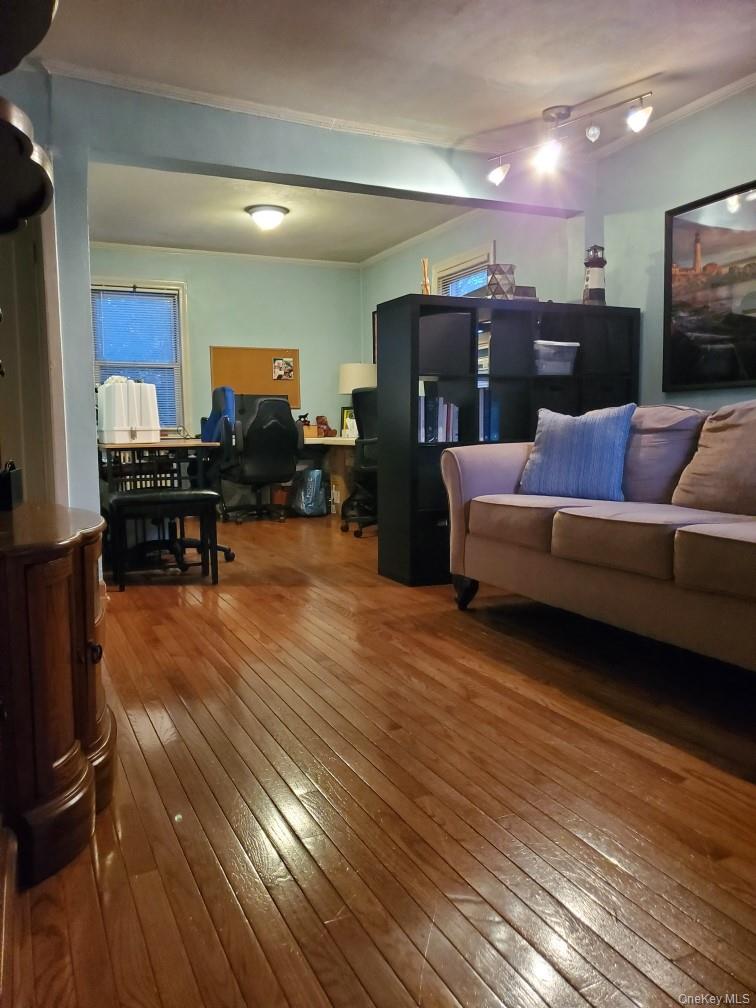 #8 photo, 899 Cleveland Street, ナッソー郡 West Hempstead , NY 11552