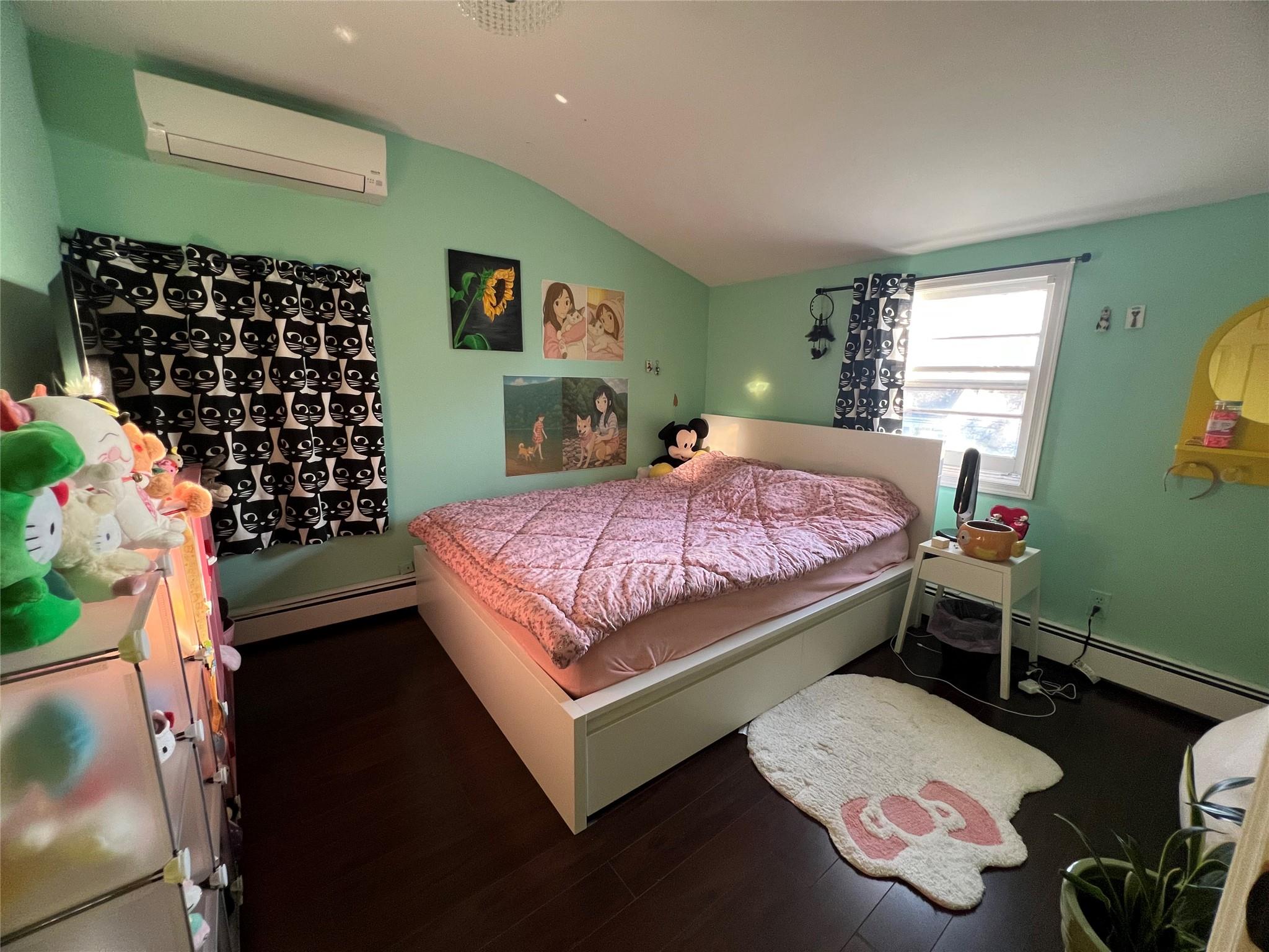 #13 photo, 70 Ridge Lane, 长岛 Levittown , NY 11756