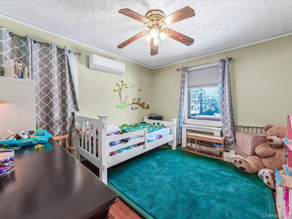 #14 photo, 219-08 38th Avenue, Bayside , NY 11361