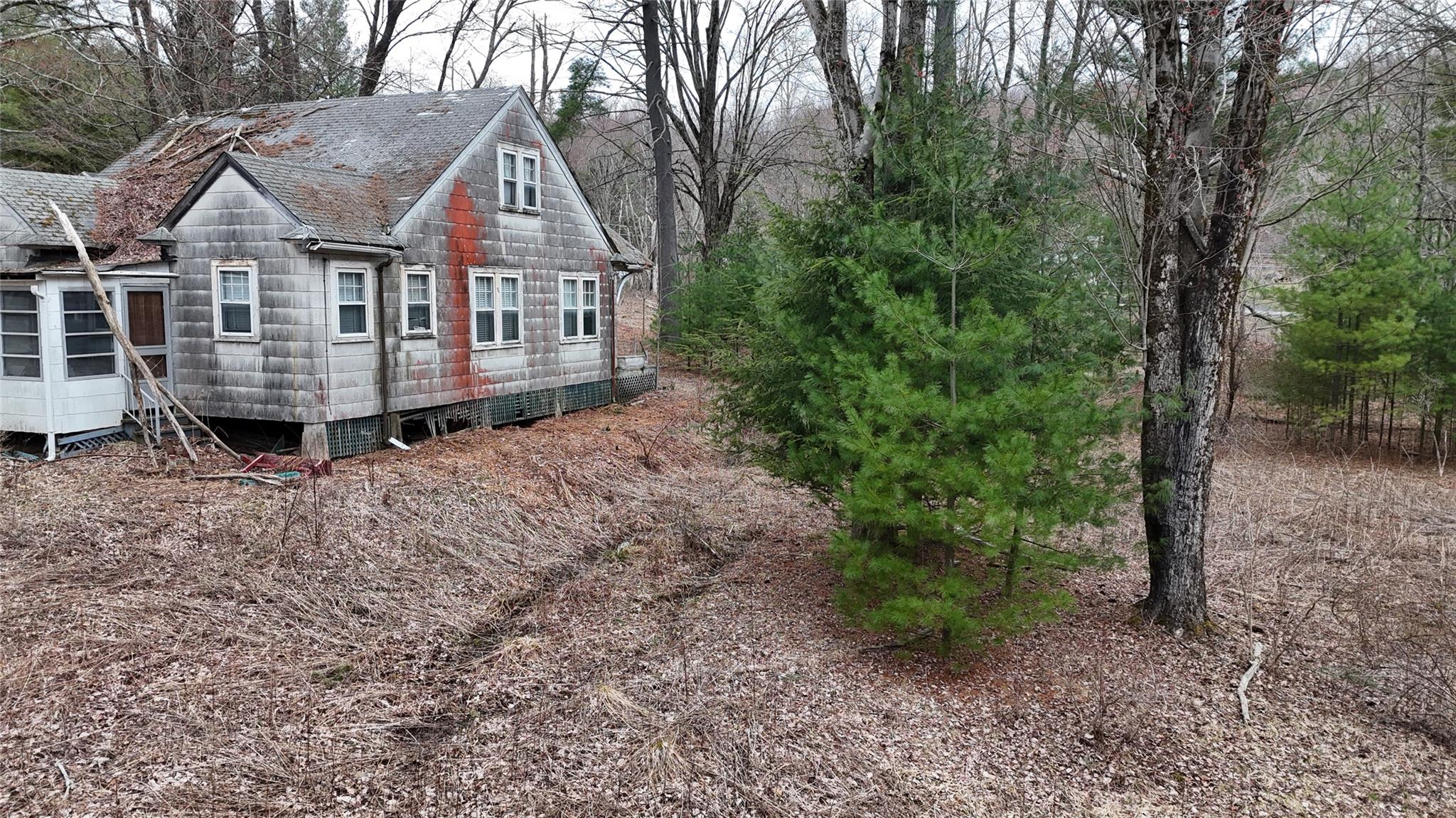 #18 photo, Rt-42, South Fallsburg , NY 12733