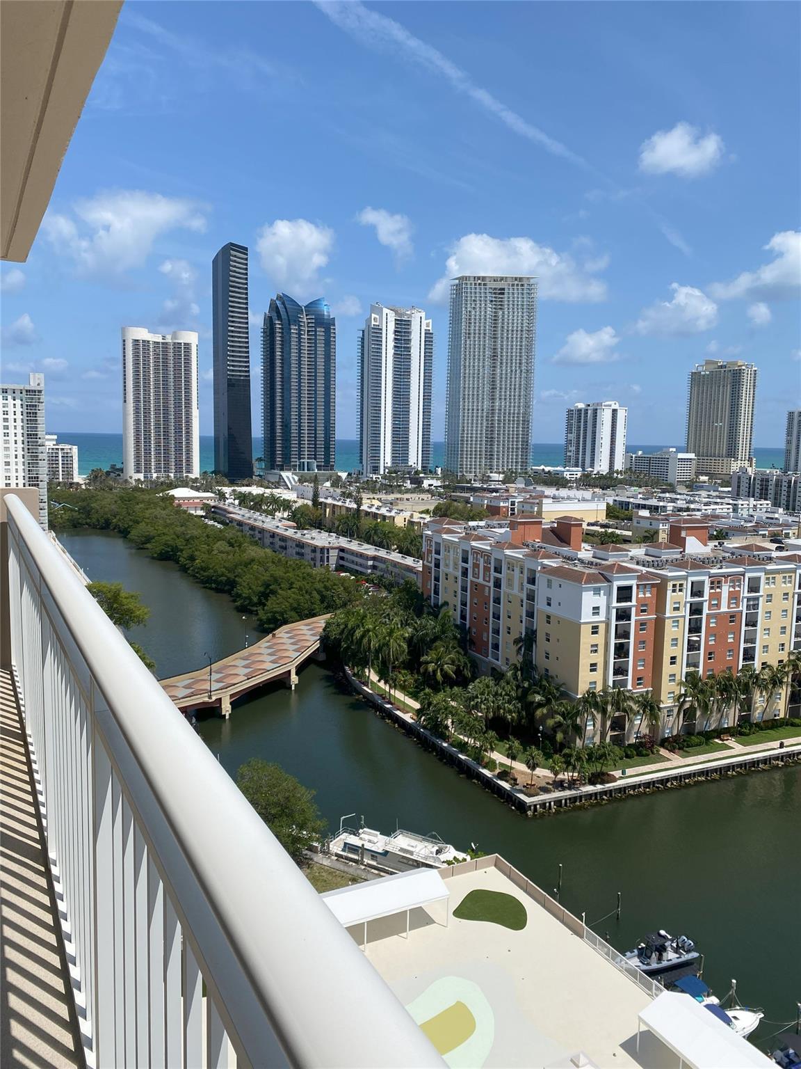 #5 photo, 250 174th St., 佛州 北迈阿密海滩 Other , FL 33160