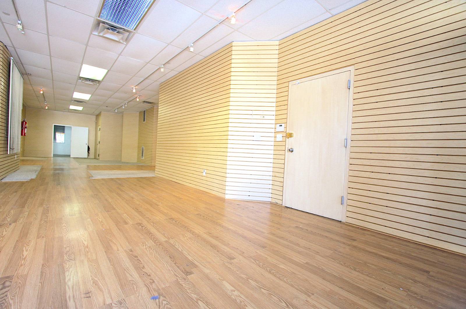 #2 photo, 1826 Bath Ave, #101, ブルックリン区 Bath Beach , NY 11214