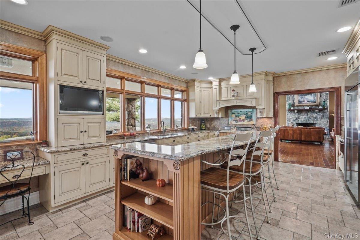 #8 photo, 1135 Williams Drive, Shrub Oak , NY 10588