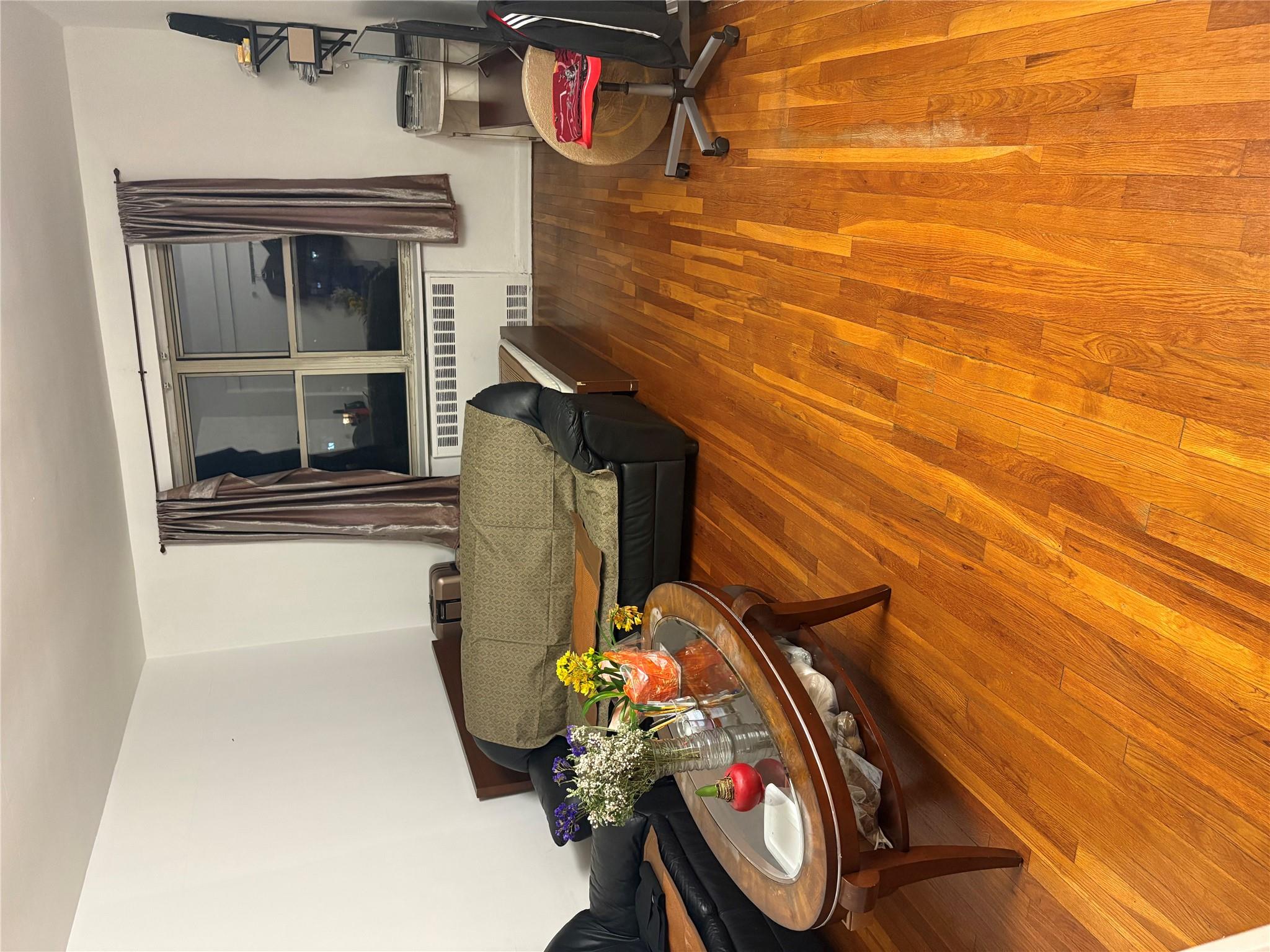 #4 photo, 147-31 38 Avenue, Flushing , NY 11354