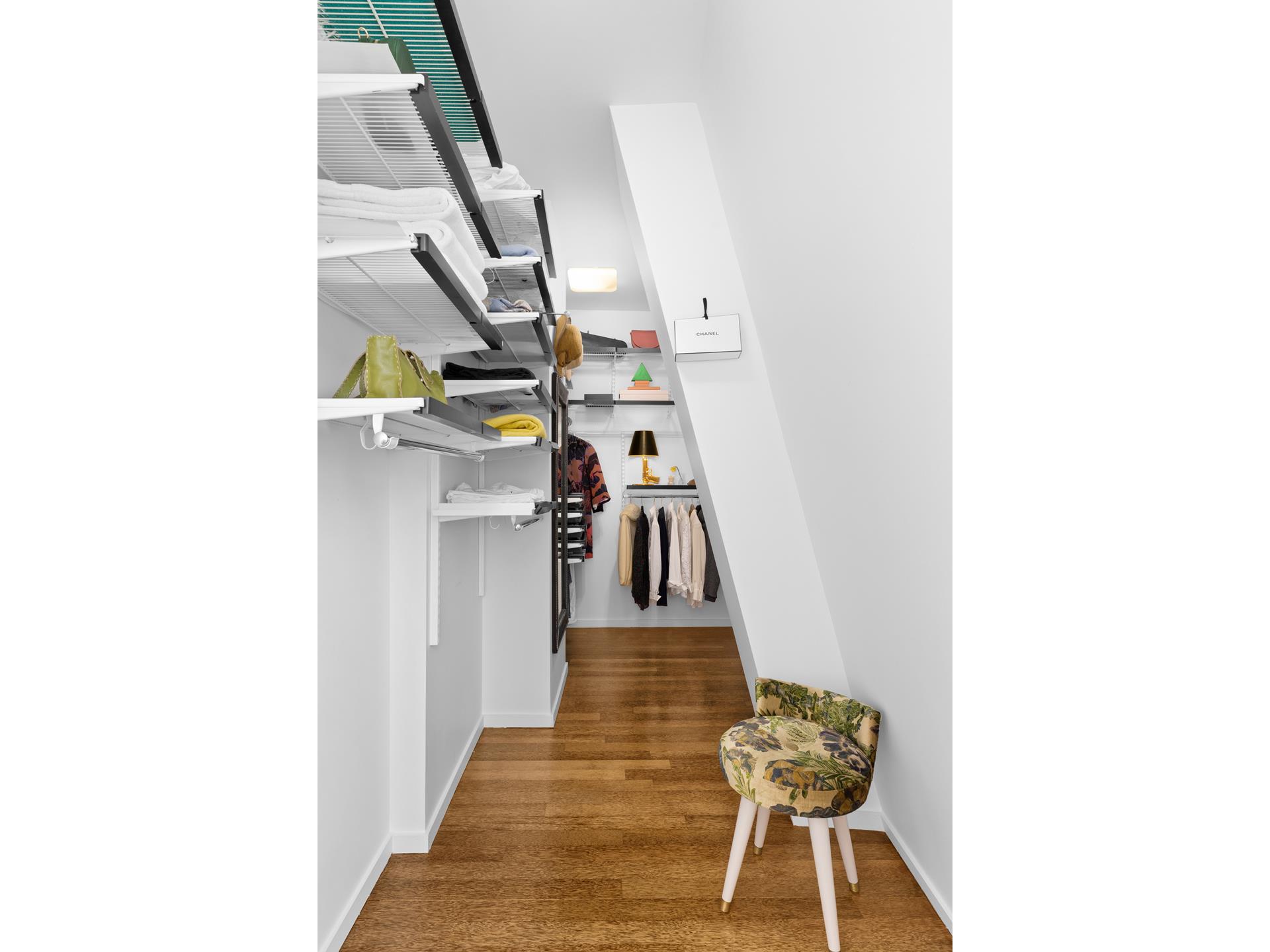 #14 photo, 105 NORFOLK Street, マンハッタン Lower East Side , NY 10002