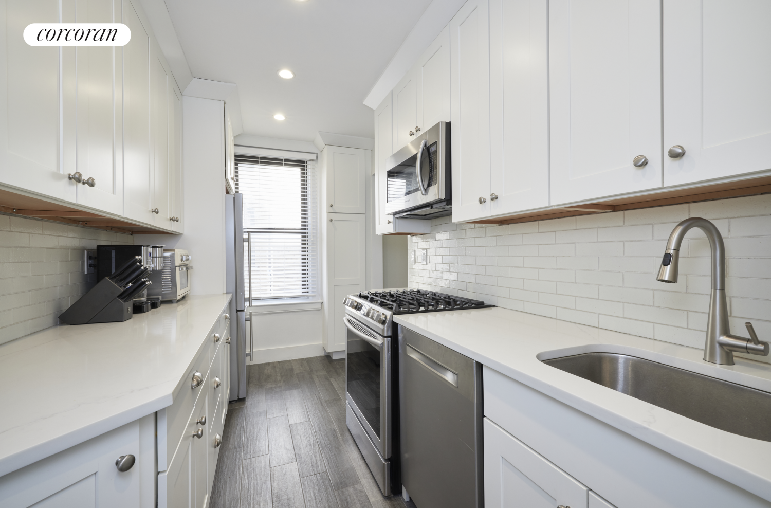#5 photo, 135 E 74TH Street, マンハッタン Lenox Hill , NY 10021