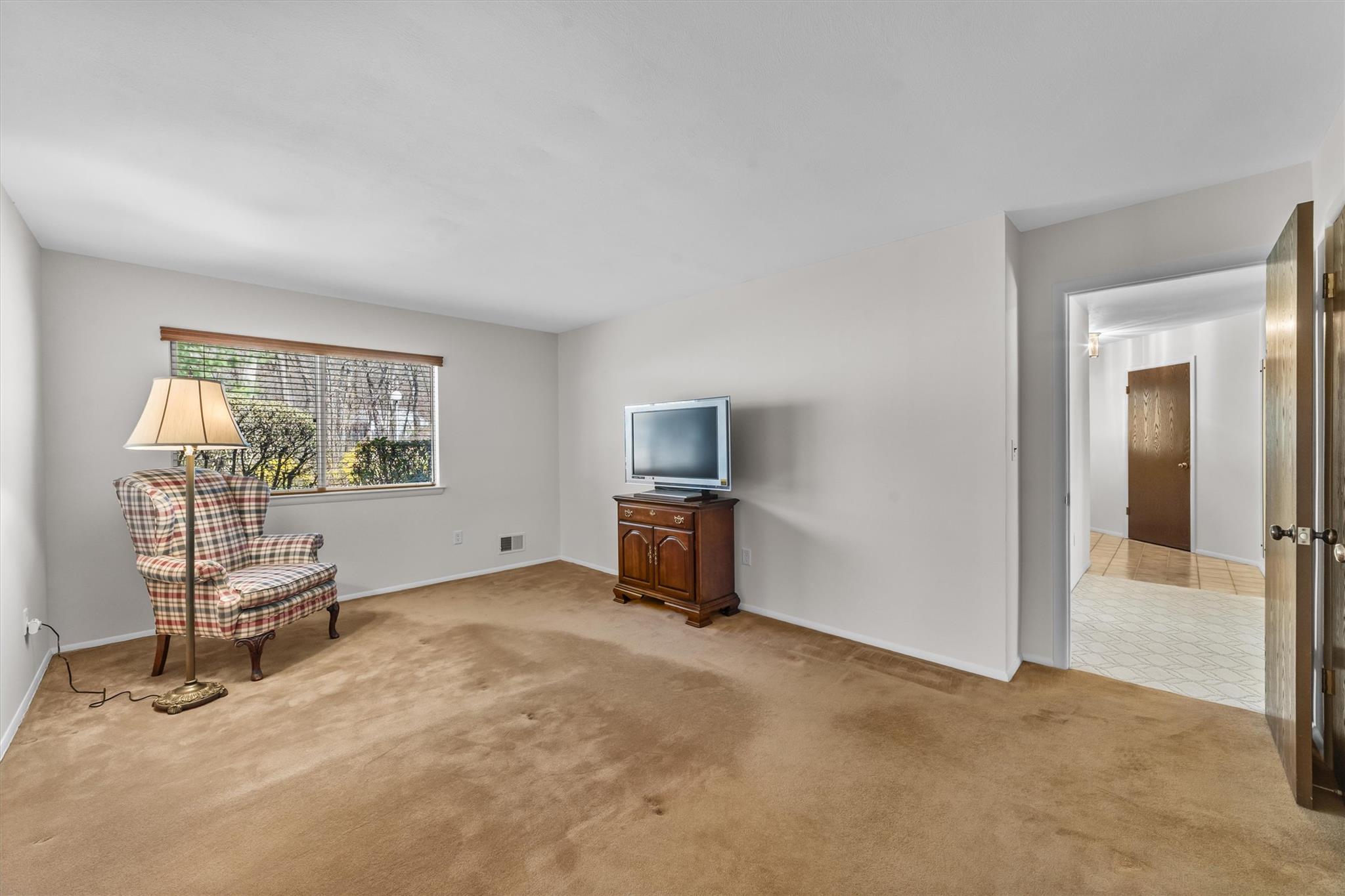 #20 photo, 164 Carriage Court, Yorktown Heights , NY 10598