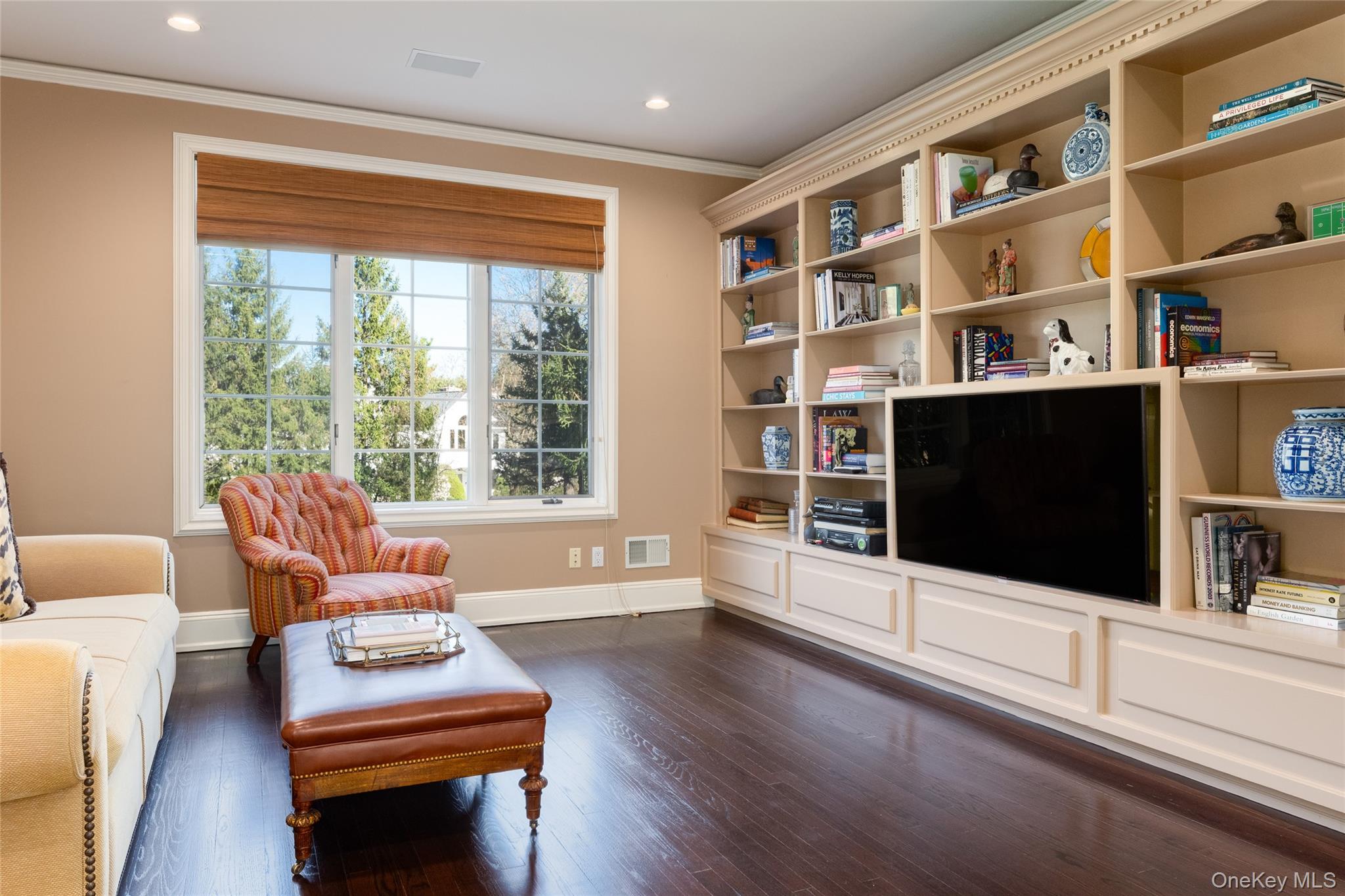 #10 photo, 7 Coventry Court, Purchase , NY 10577