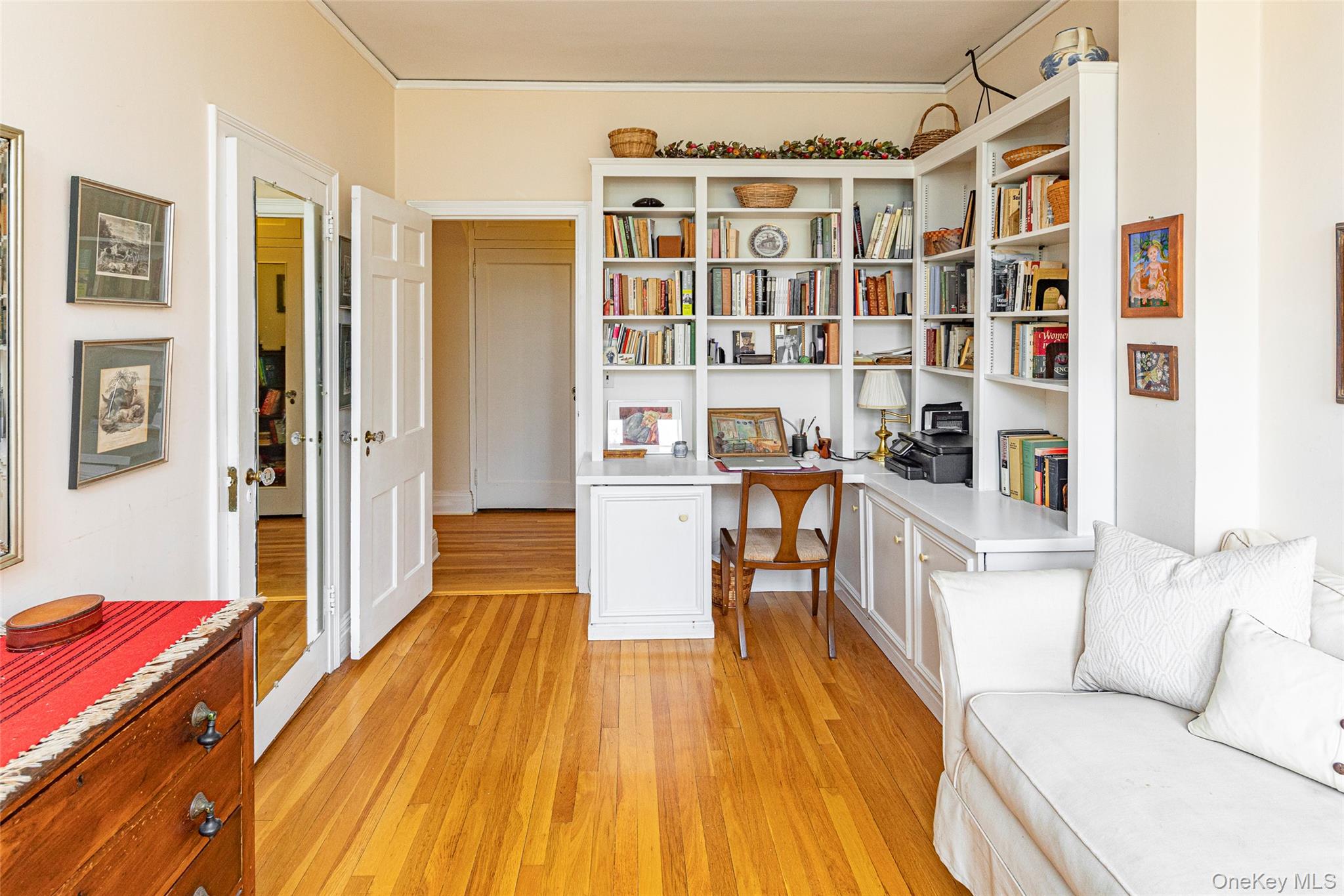 #13 photo, 7 Tanglewylde Avenue, Bronxville , NY 10708