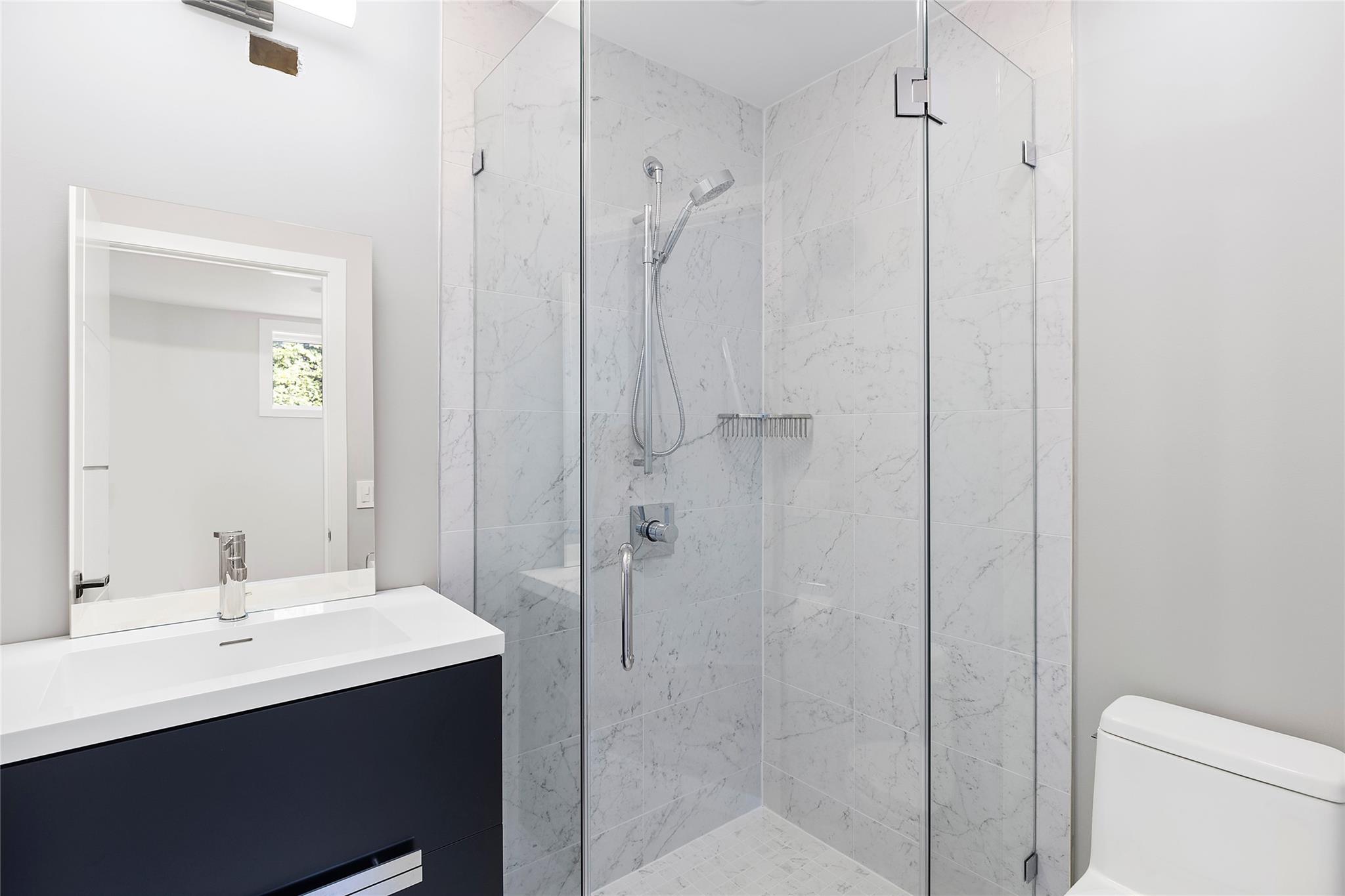 #14 photo, 17 Romana Drive, サフォーク郡 Hampton Bays , NY 11946