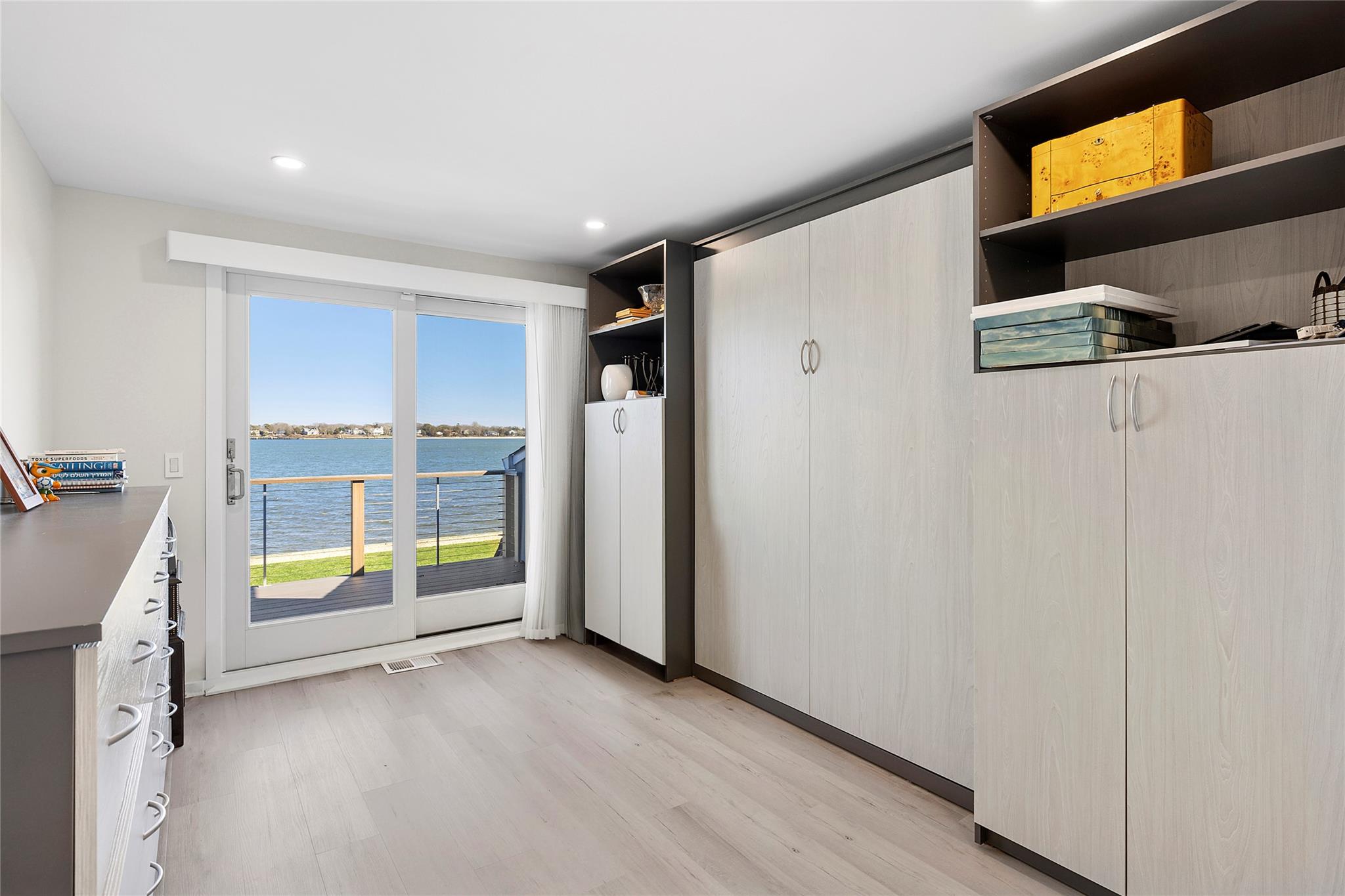 #17 photo, 17 Romana Drive, サフォーク郡 Hampton Bays , NY 11946