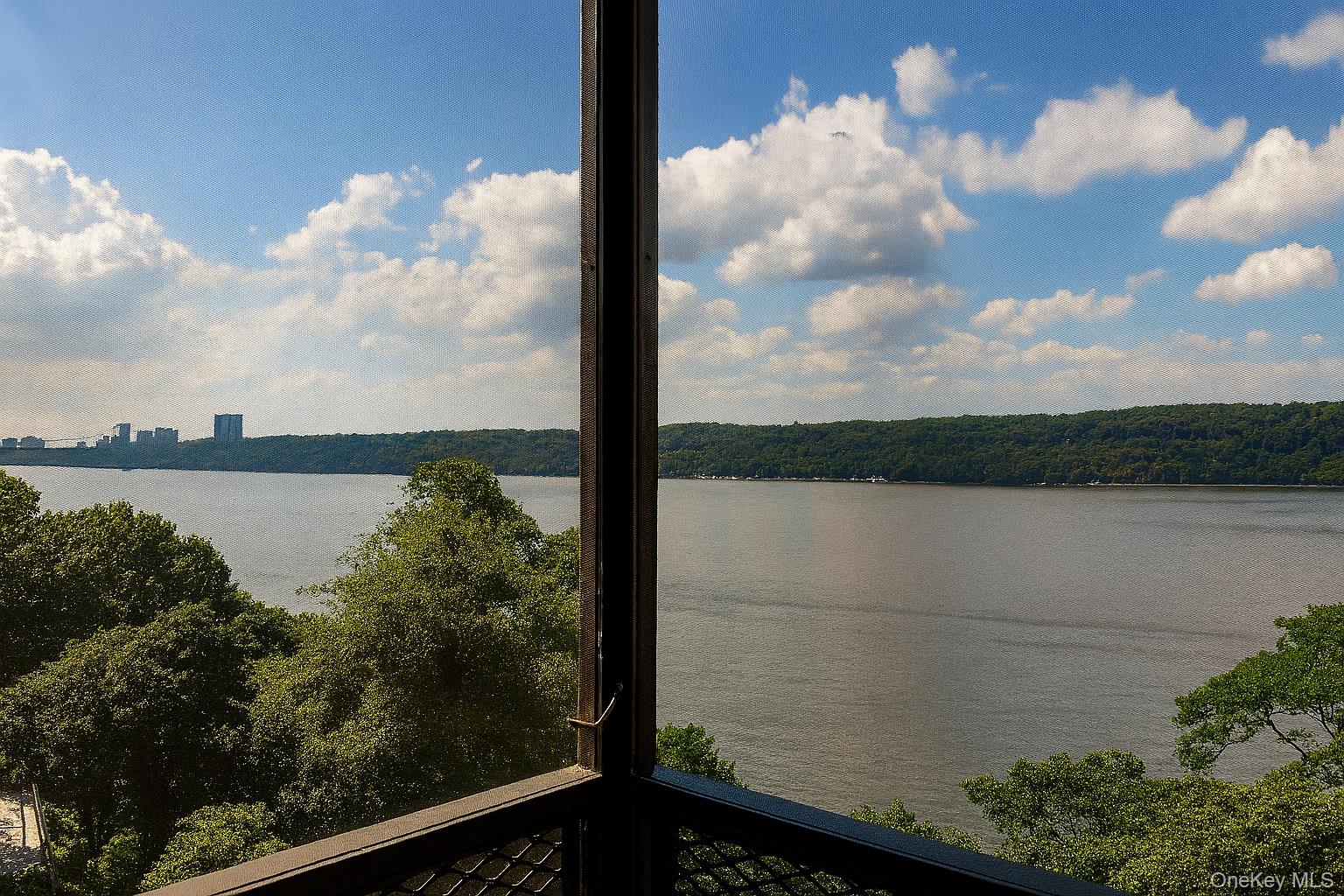 #4 photo, 2727 Palisade Avenue, ブロンクス区 Bronx , NY 10463