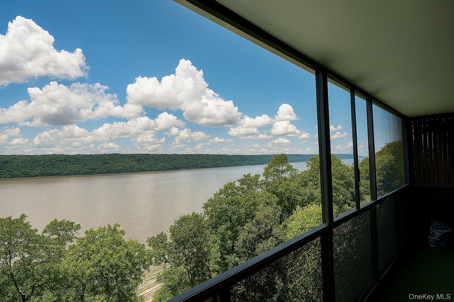 #5 photo, 2727 Palisade Avenue, ブロンクス区 Bronx , NY 10463