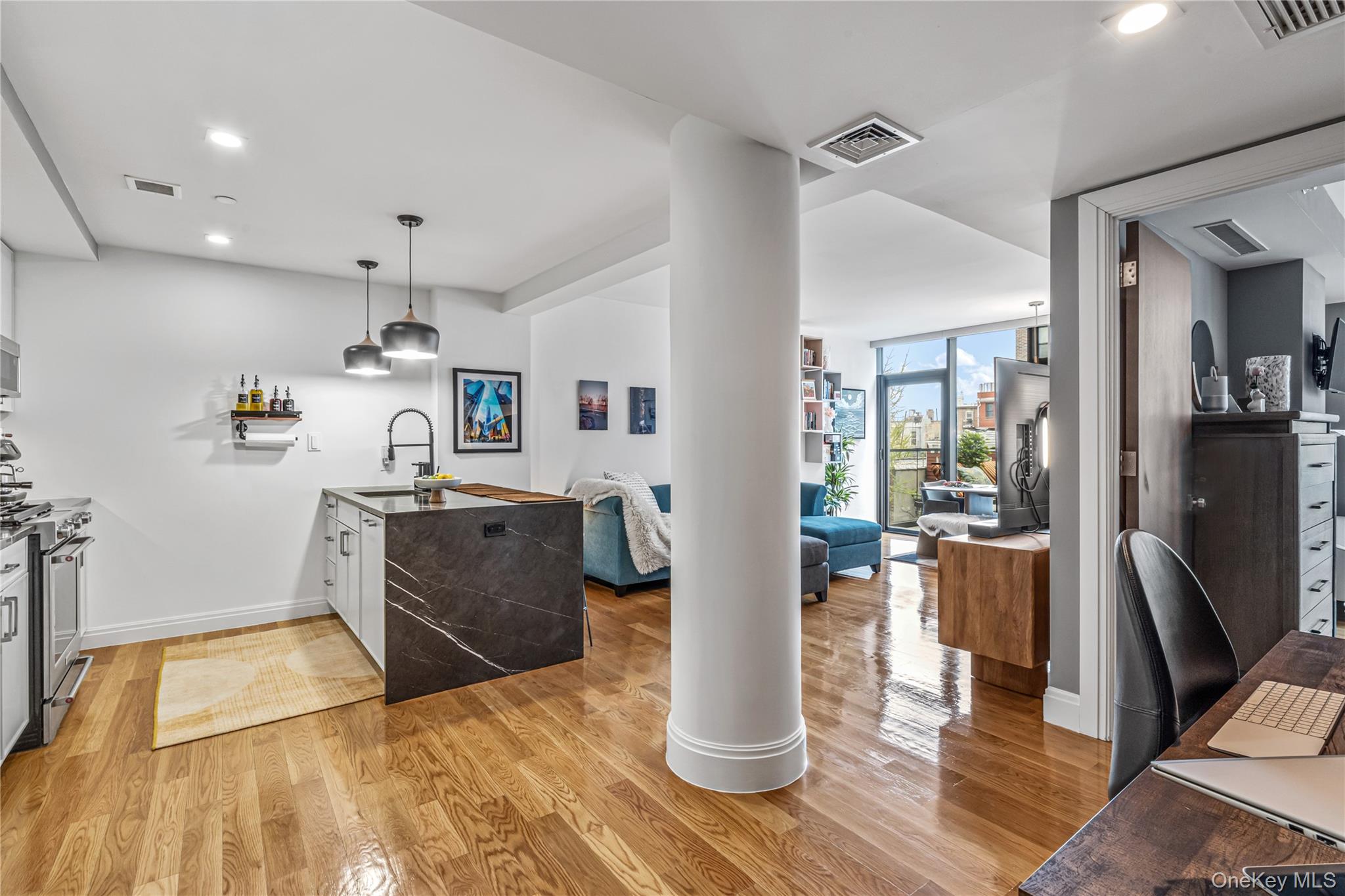 #5 photo, 554 4th Avenue, Brooklyn , NY 11215