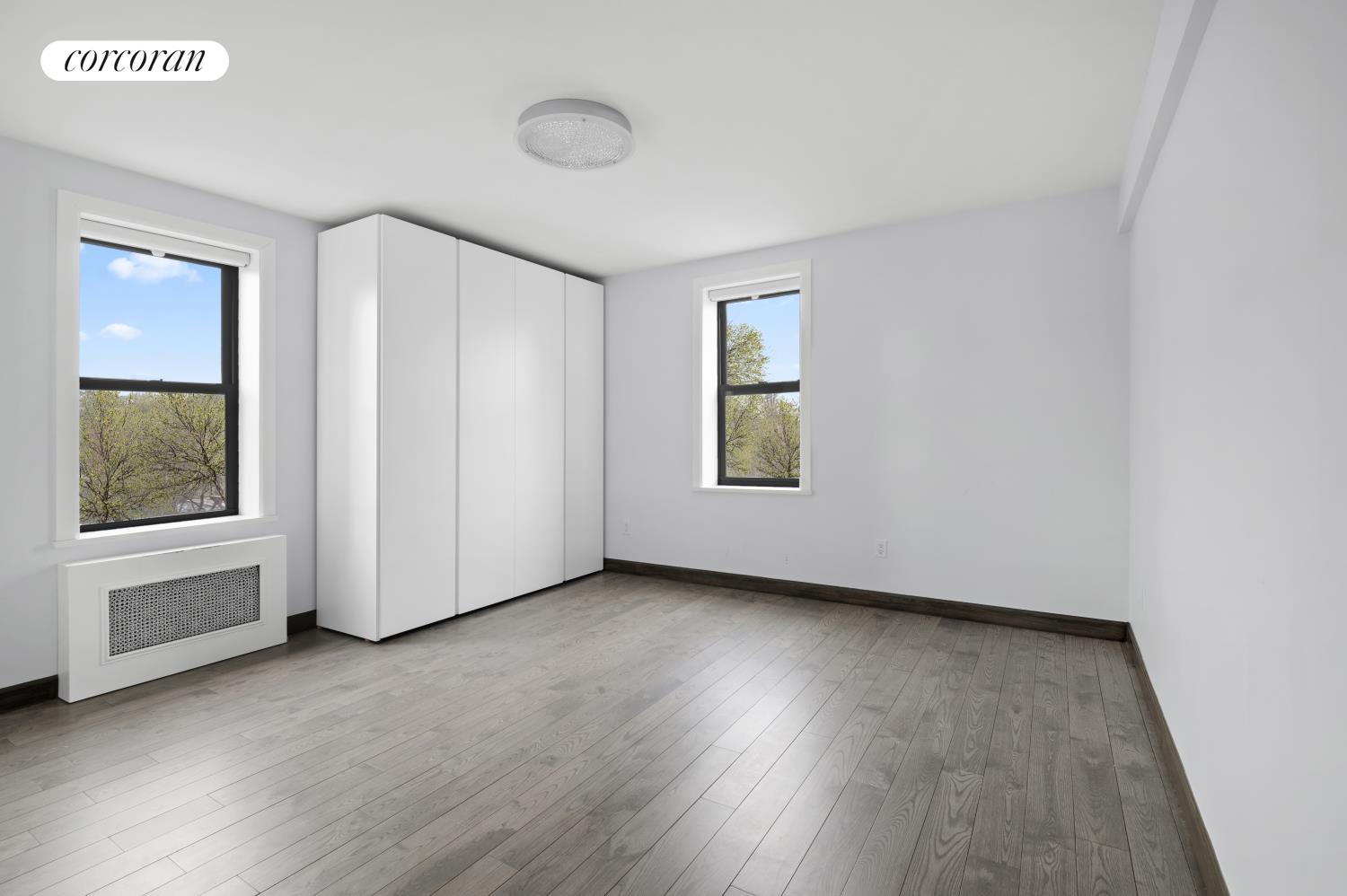 #5 photo, 1119 OCEAN Parkway, ブルックリン区 Midwood , NY 11230