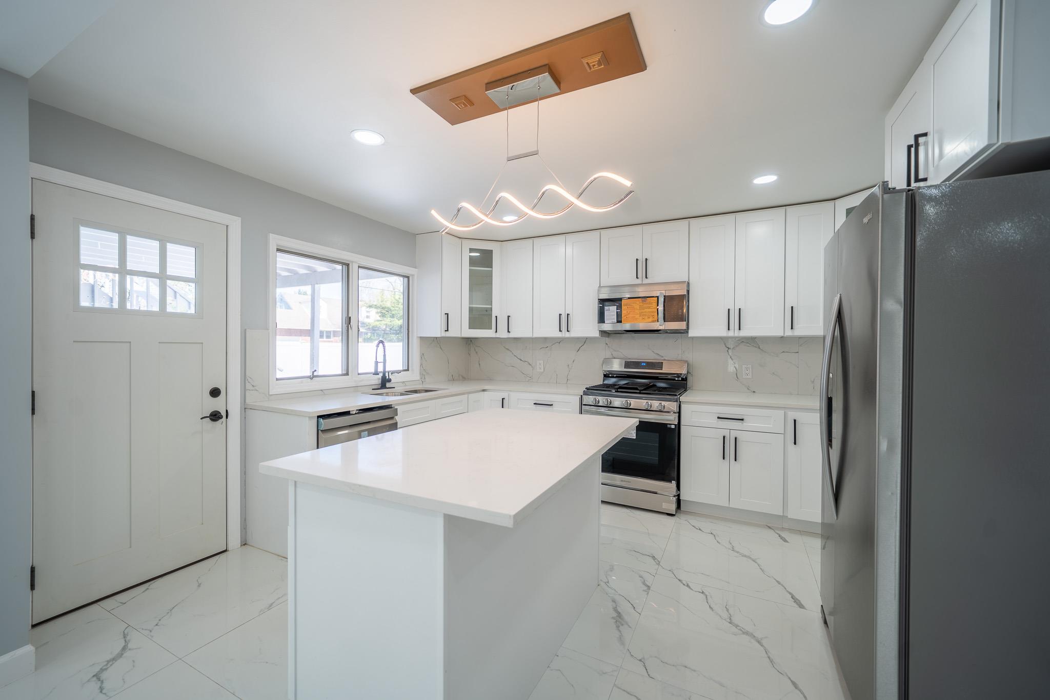 #13 photo, 2395 Mermaid Avenue, Wantagh , NY 11793