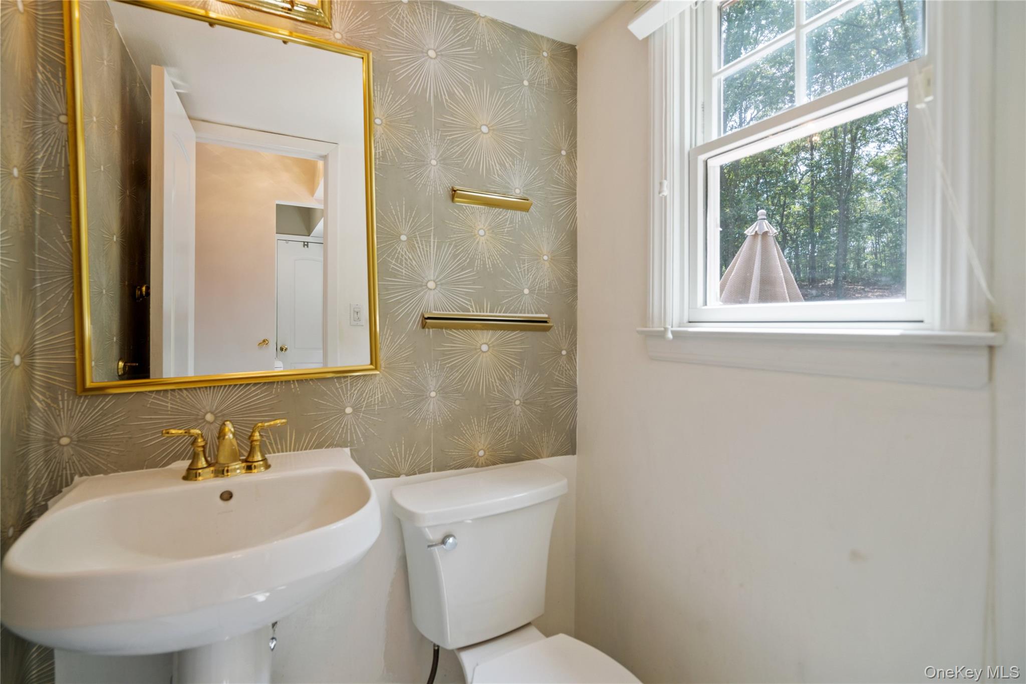 #19 photo, 8 Beverly Court, 東長島 Farmingville , NY 11738