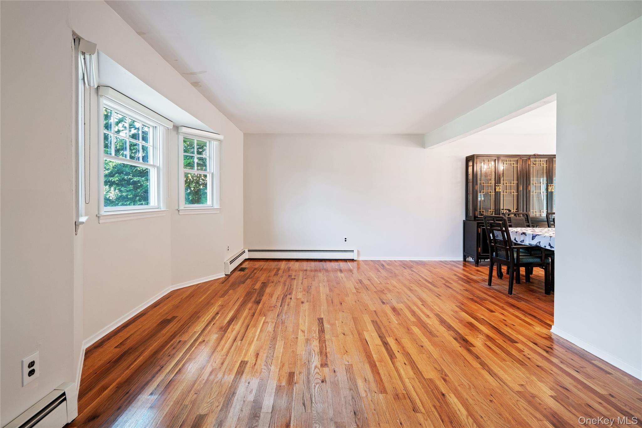 #6 photo, 8 Beverly Court, 東長島 Farmingville , NY 11738