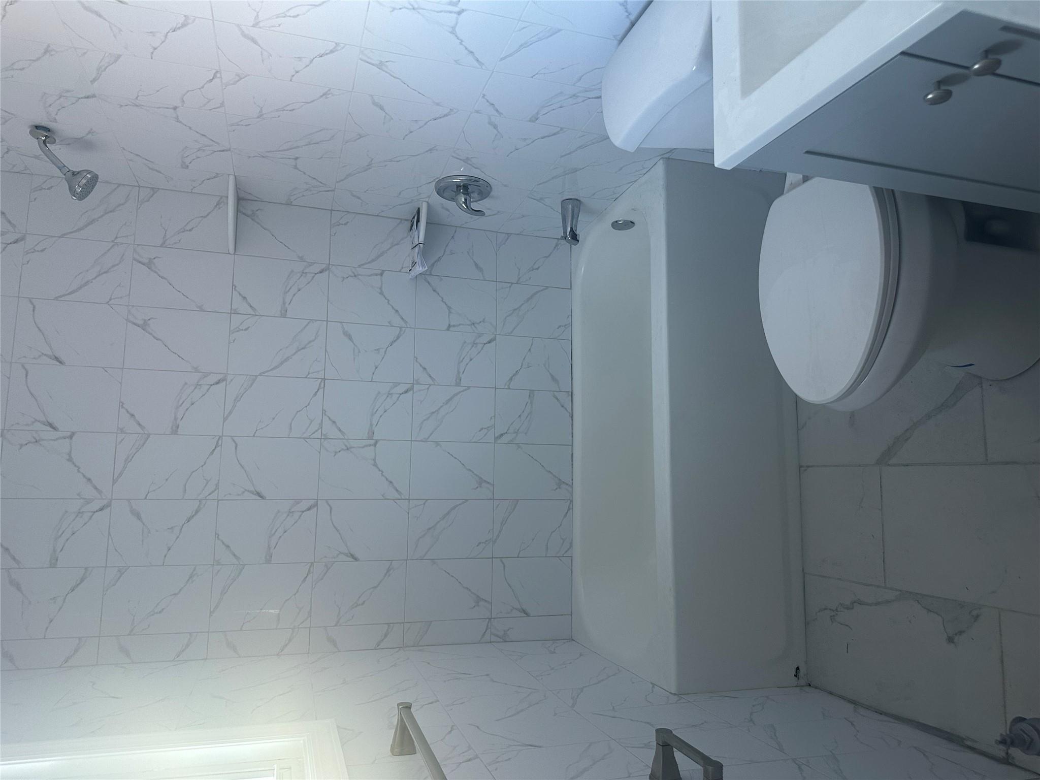 #3 photo, 10428 114th Street, Richmond Hill , NY 11419