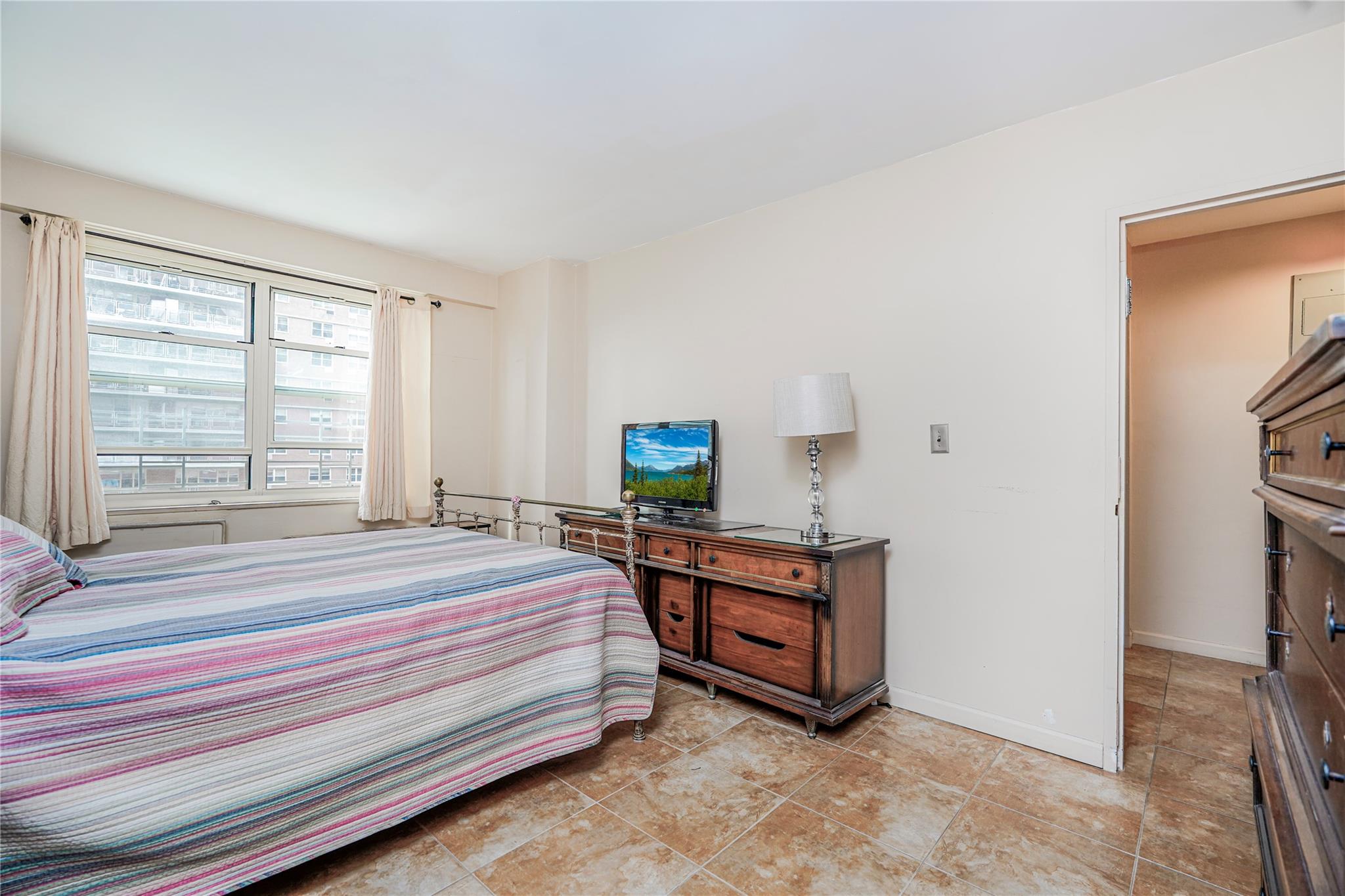#11 photo, 2928 West 5th, Brooklyn , NY 11224