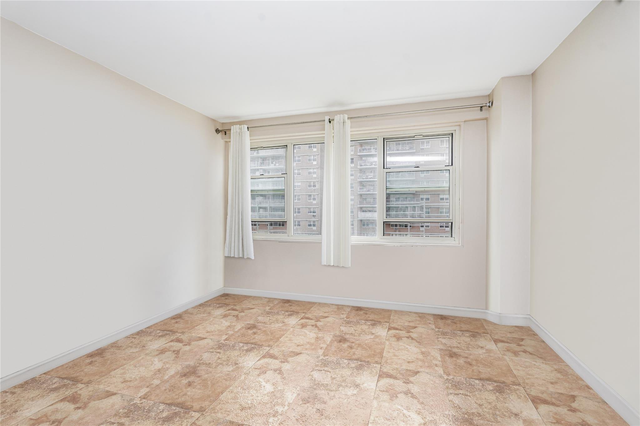 #16 photo, 2928 West 5th, Brooklyn , NY 11224
