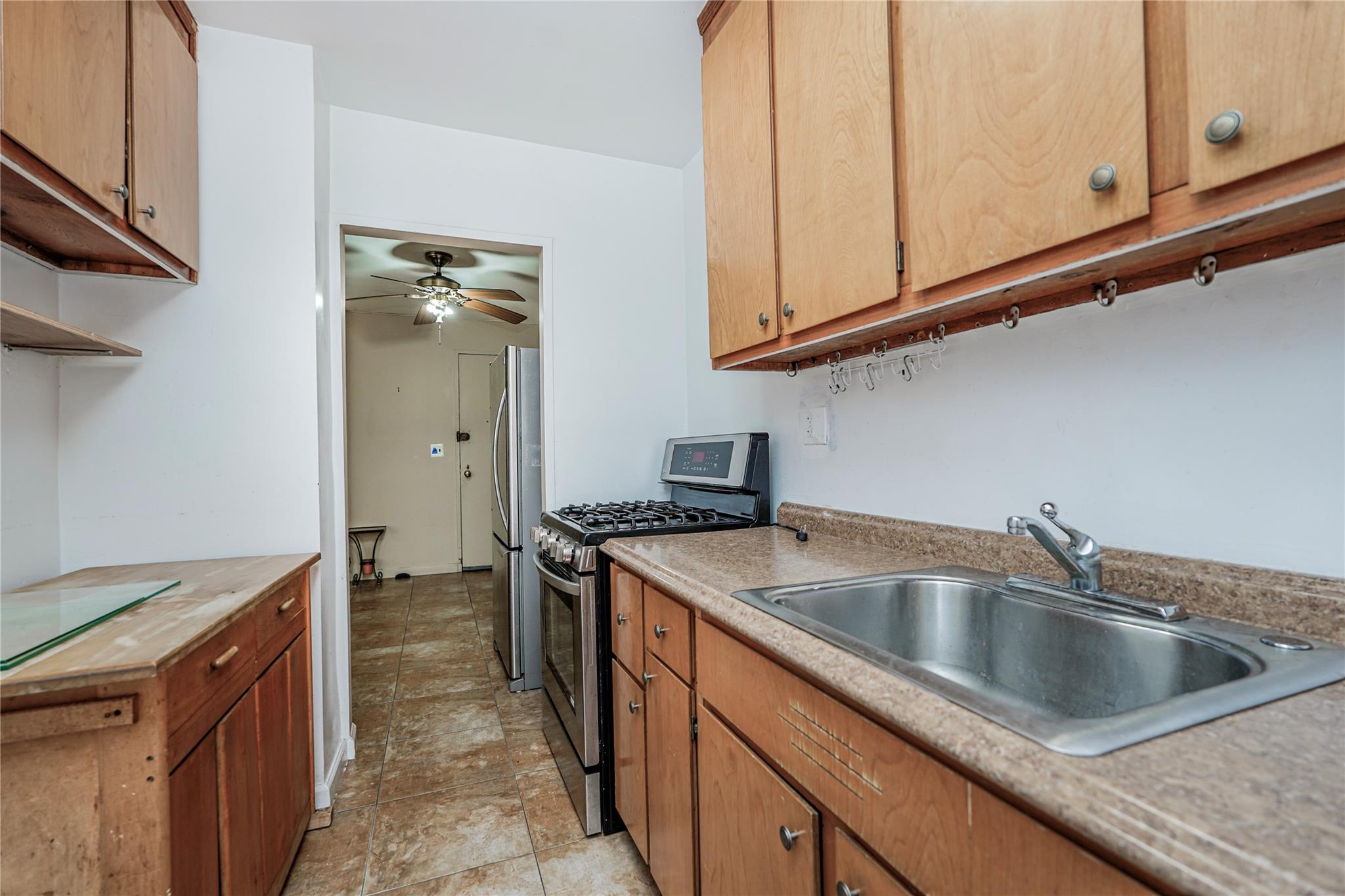 #8 photo, 2928 West 5th, Brooklyn , NY 11224
