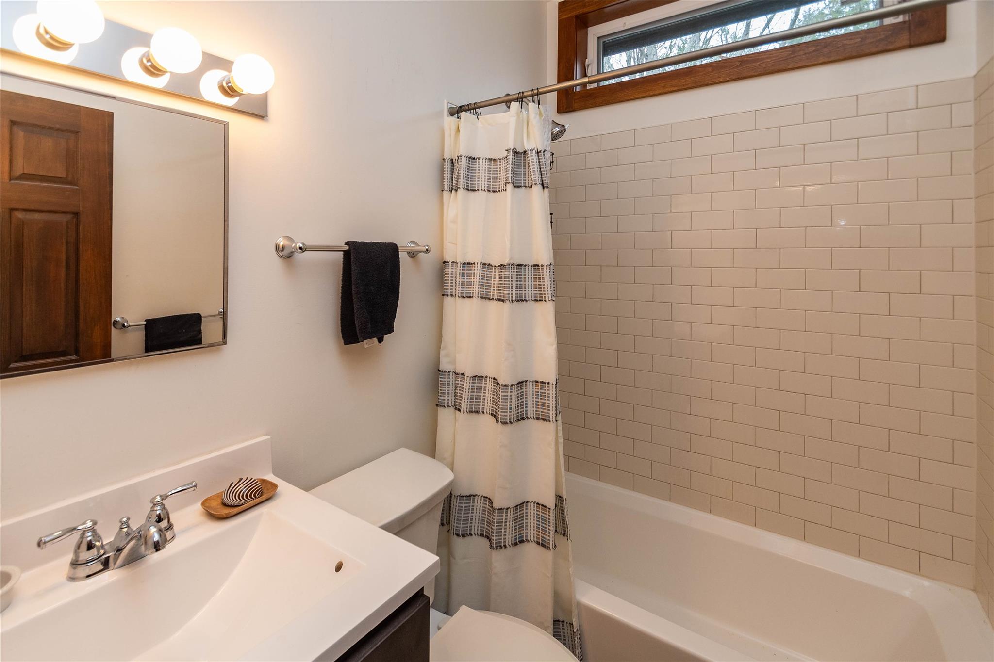 #12 photo, 39 Willow Lane, Clinton Corners , NY 12514