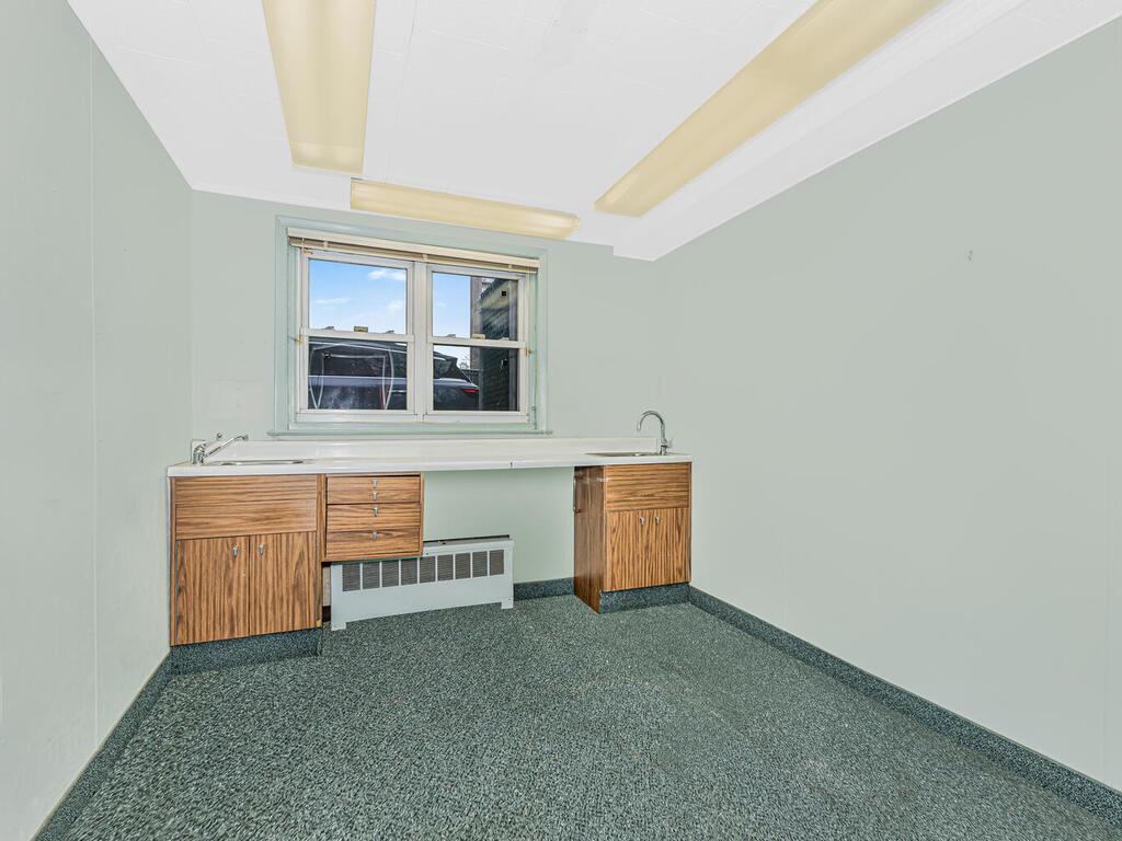 #10 photo, 3060 Roberts Avenue, ブロンクス区 Bronx , NY 10461