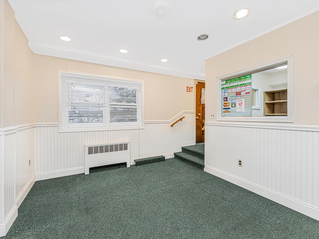 #13 photo, 3060 Roberts Avenue, ブロンクス区 Bronx , NY 10461