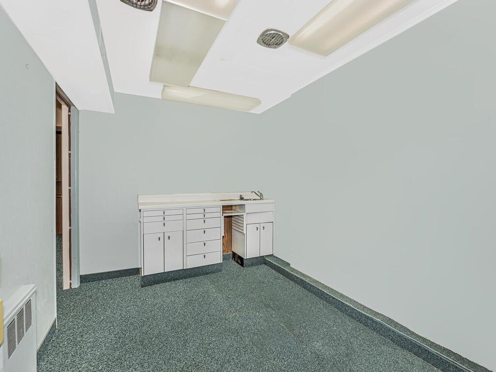 #15 photo, 3060 Roberts Avenue, ブロンクス区 Bronx , NY 10461