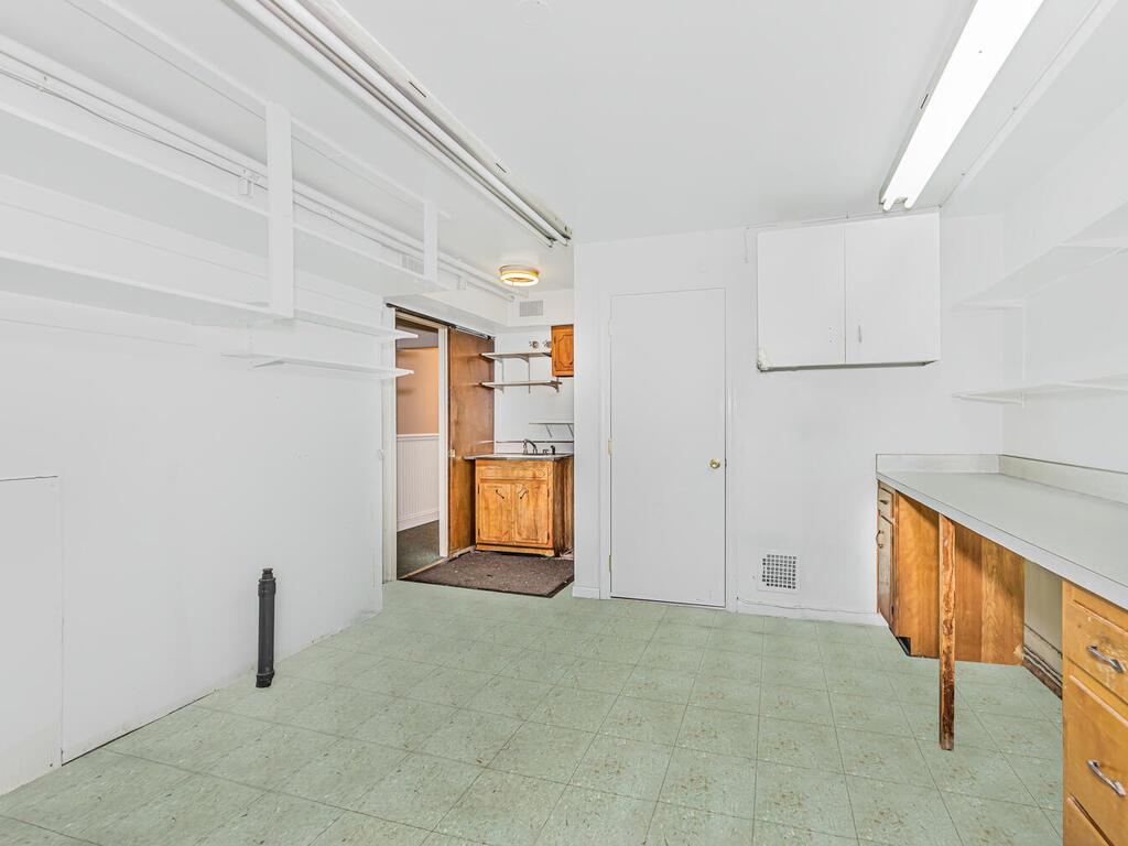 #6 photo, 3060 Roberts Avenue, ブロンクス区 Bronx , NY 10461