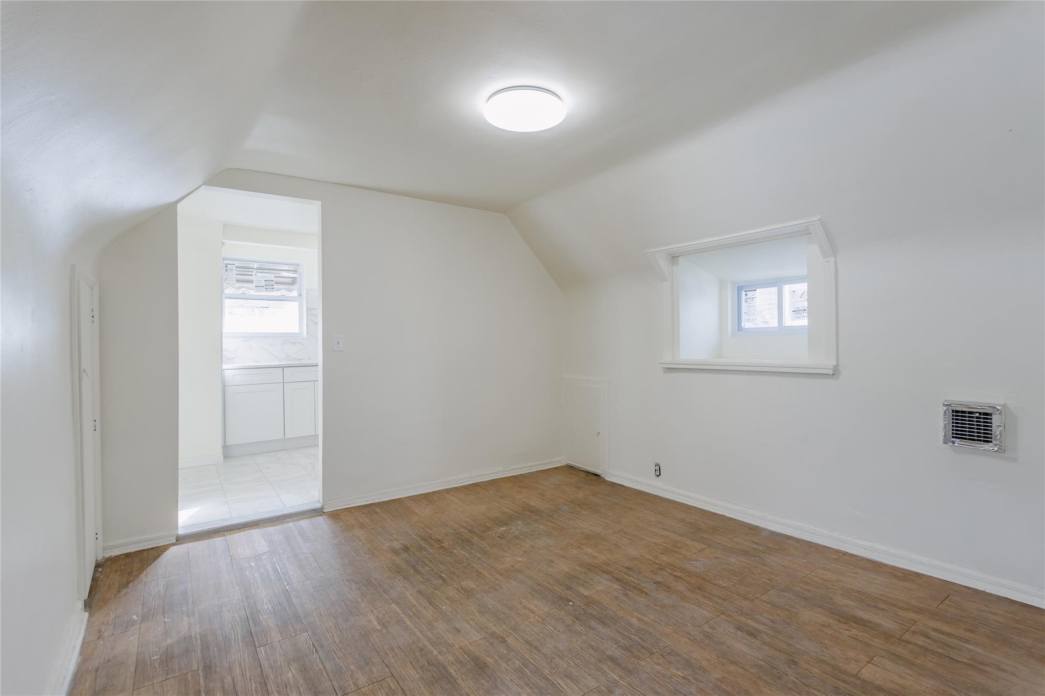 #16 photo, 32-12 208 Street, クイーンズ区 Bayside , NY 11361