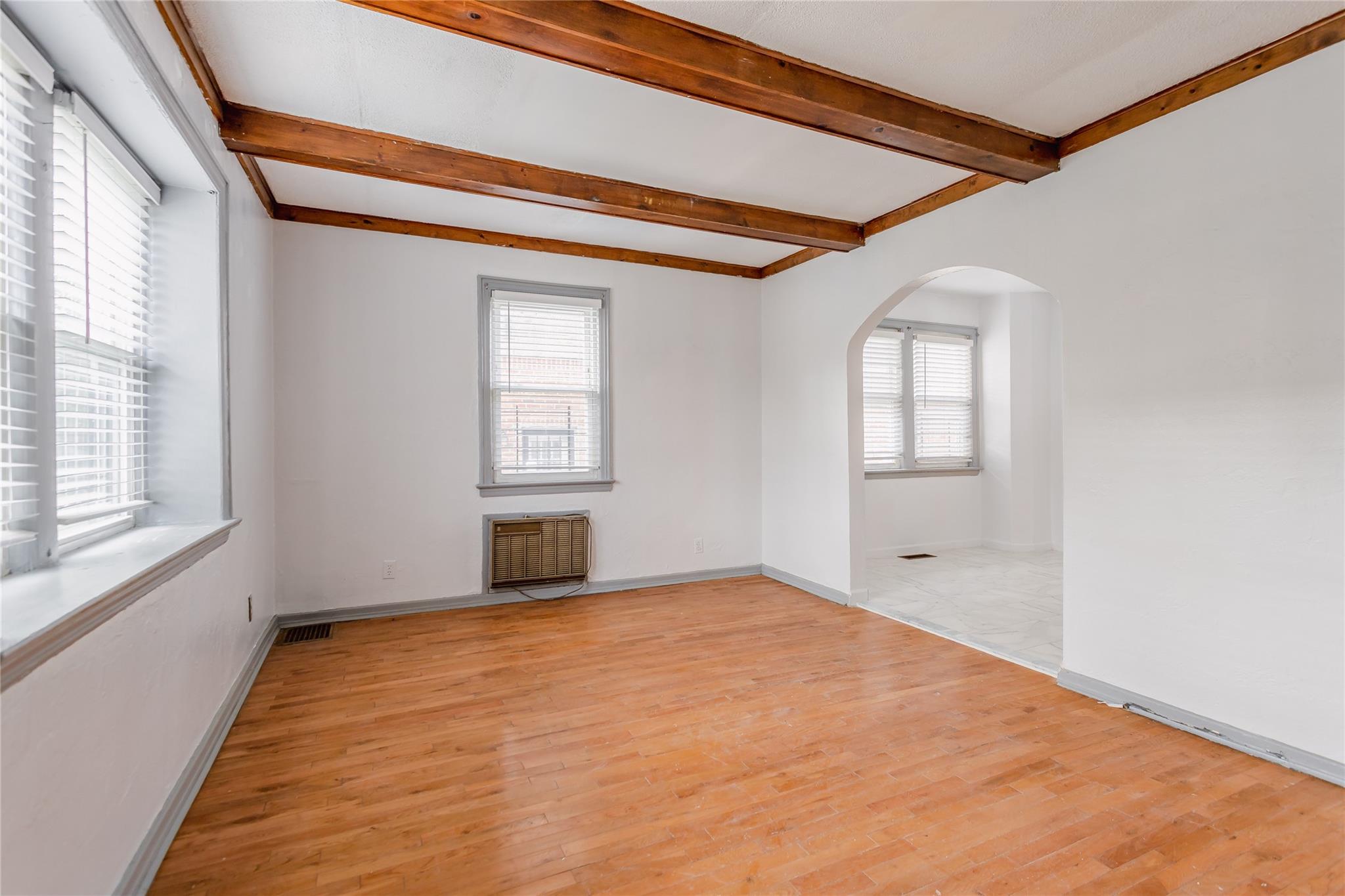 #2 photo, 32-12 208 Street, クイーンズ区 Bayside , NY 11361