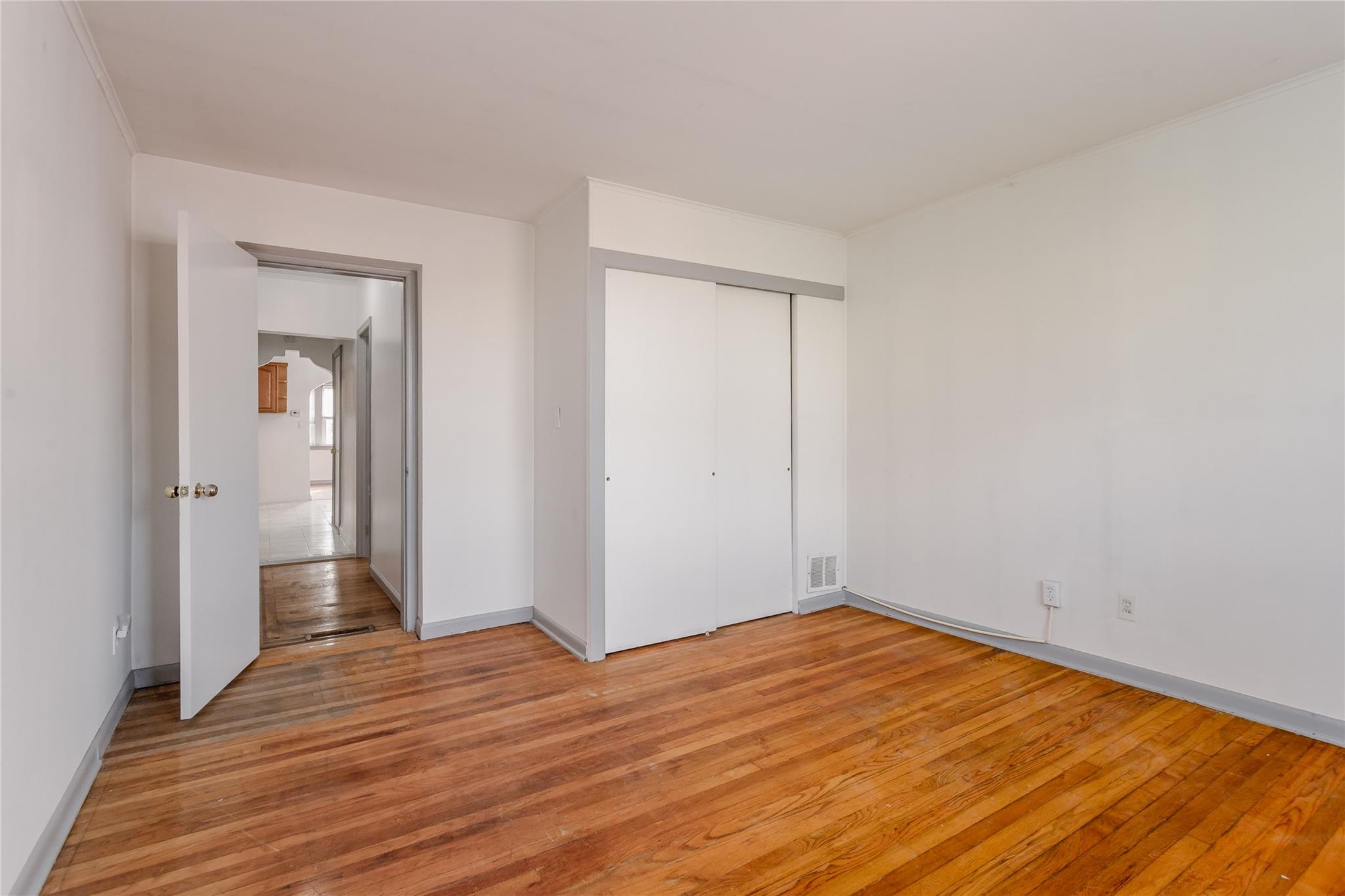 #8 photo, 32-12 208 Street, クイーンズ区 Bayside , NY 11361