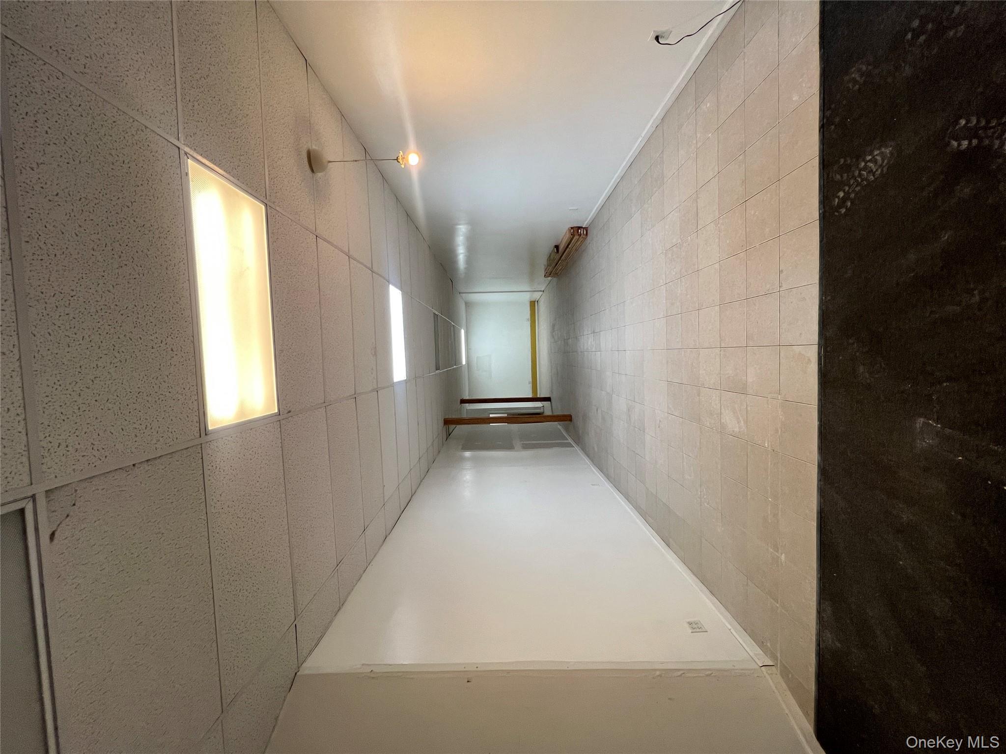 #3 photo, 10615 Guy R Brewer Boulevard, クイーンズ区 Jamaica , NY 11433