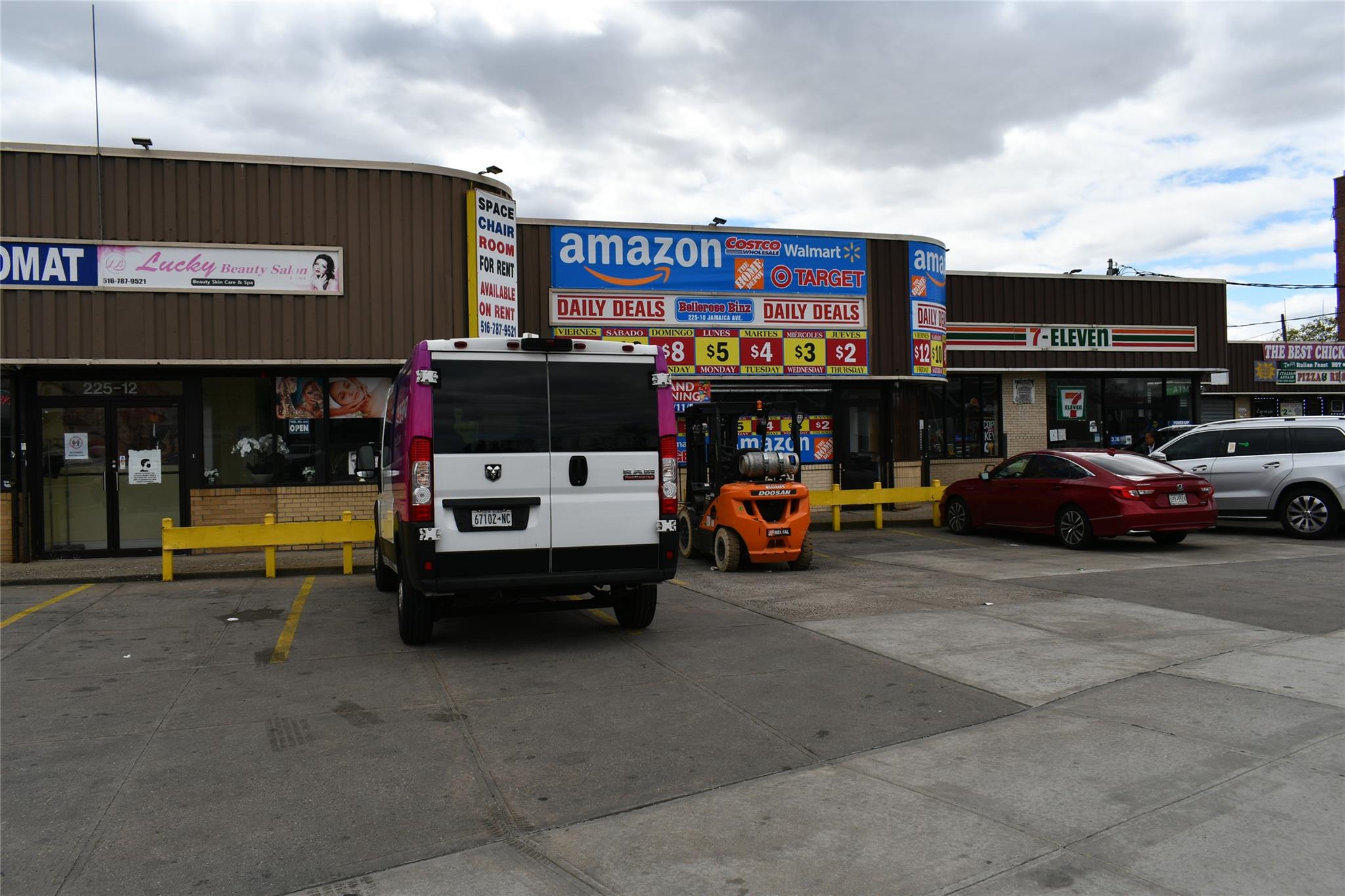 #9 photo, 225-02-06-08-10-12-14 Jericho Turnpike, ナッソー郡 Bellerose , NY 11101