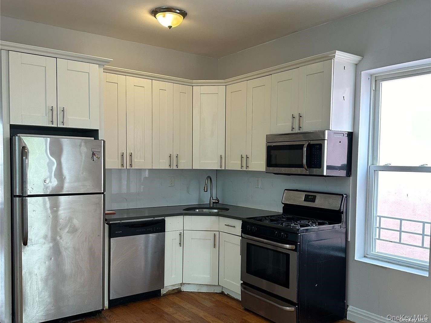 #2 photo, 710 Shepherd Avenue, Brooklyn , NY 11208