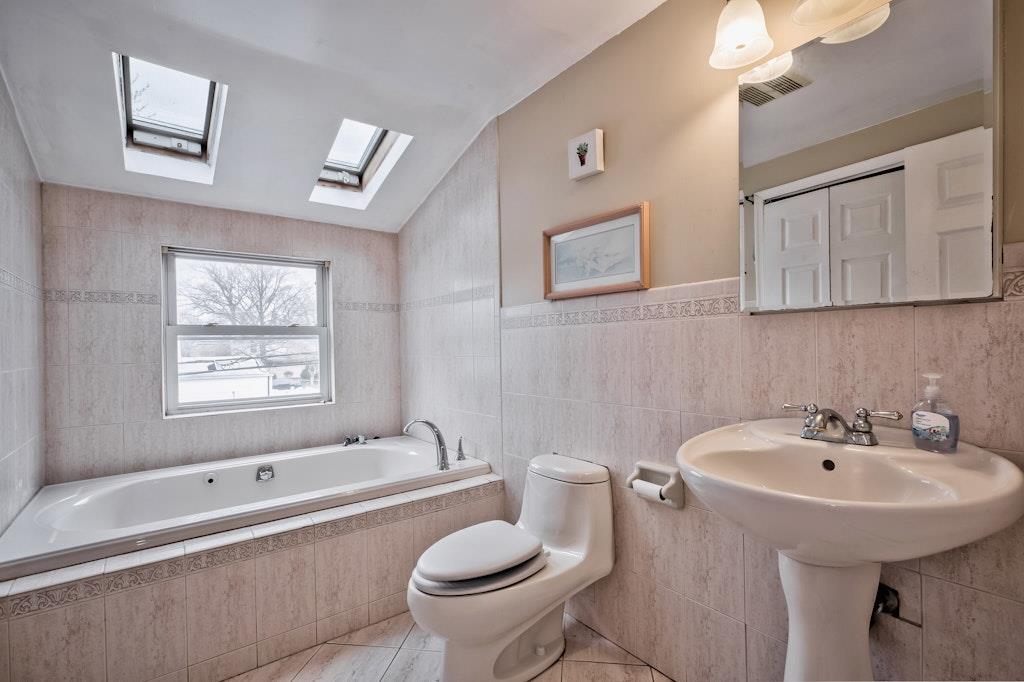 #20 photo, 63 Bucket Lane, 長島 Levittown , NY 11756